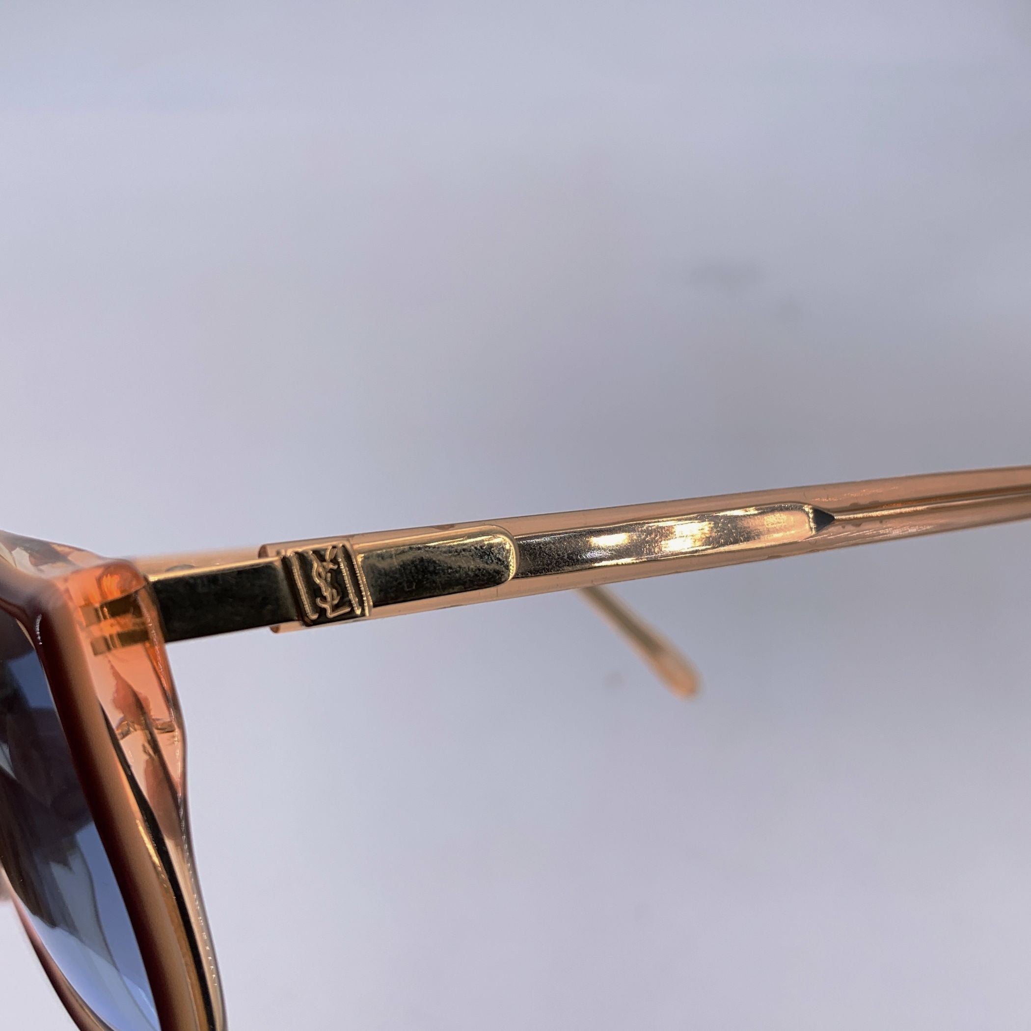 YVES SAINT LAURENT Sunglasses