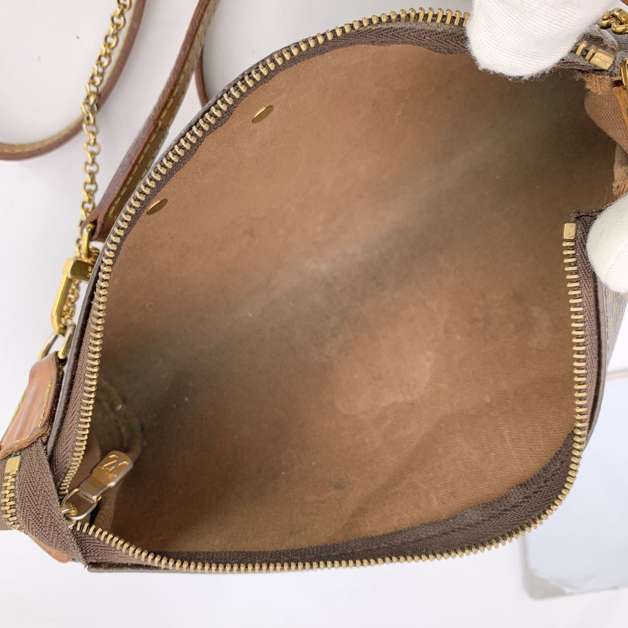 LOUIS VUITTON Shoulder Bags Eva