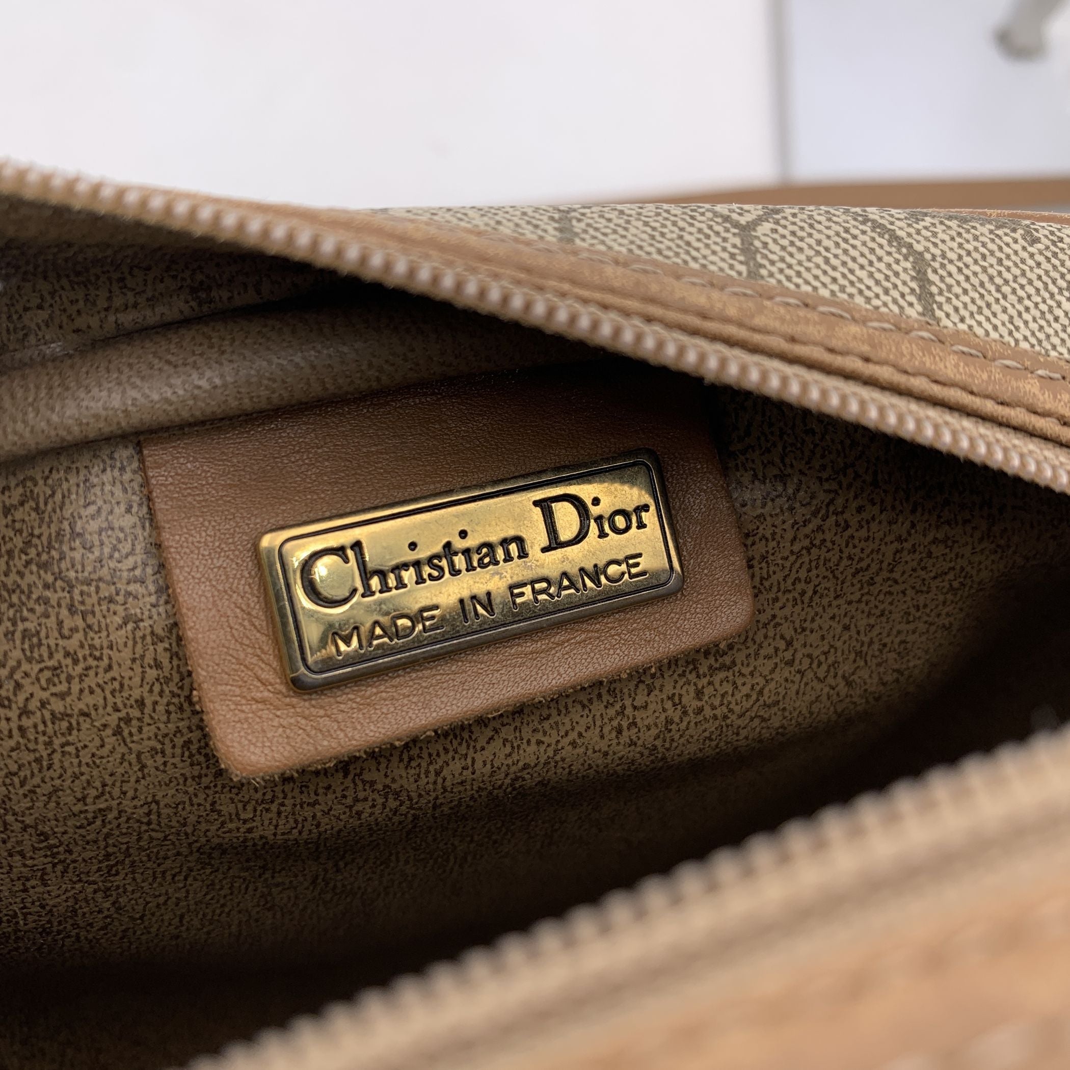 DIOR Shoulder Bags