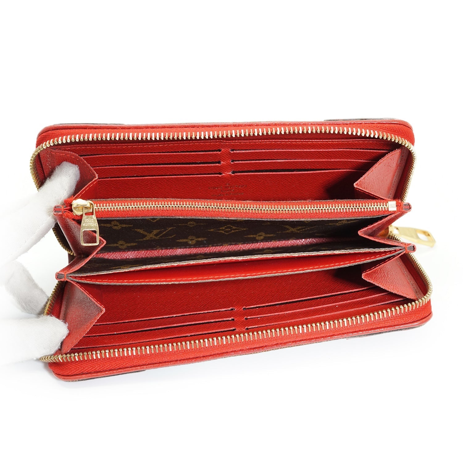 Louis Vuitton Retiro Wallets