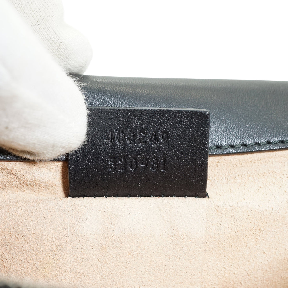 Gucci Dionysus Shoulder Bags