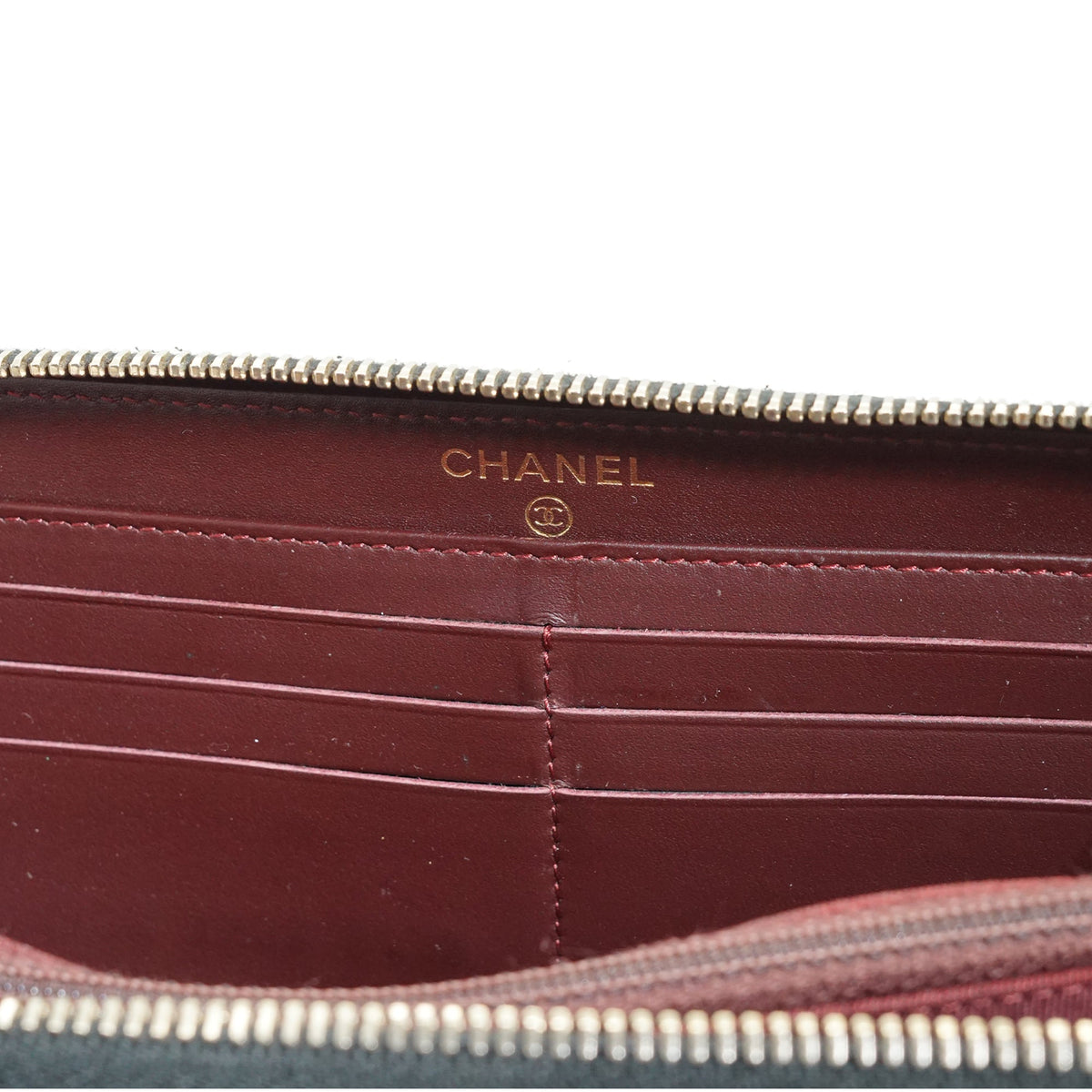 Chanel Timeless/Classique Wallets