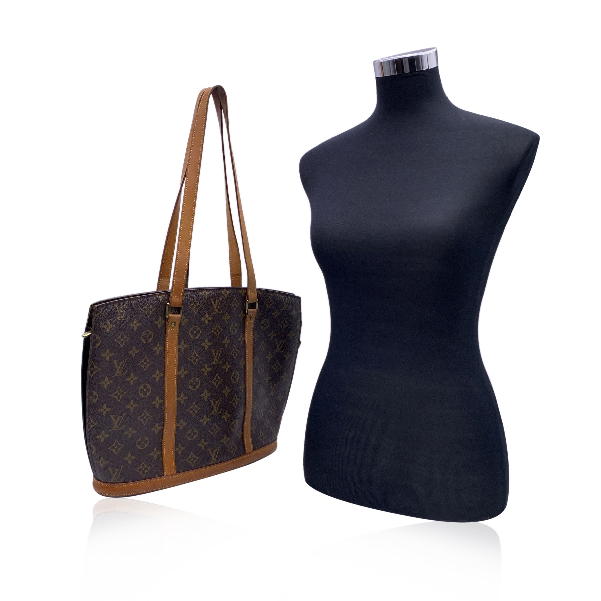 LOUIS VUITTON Totes Babylone vintage