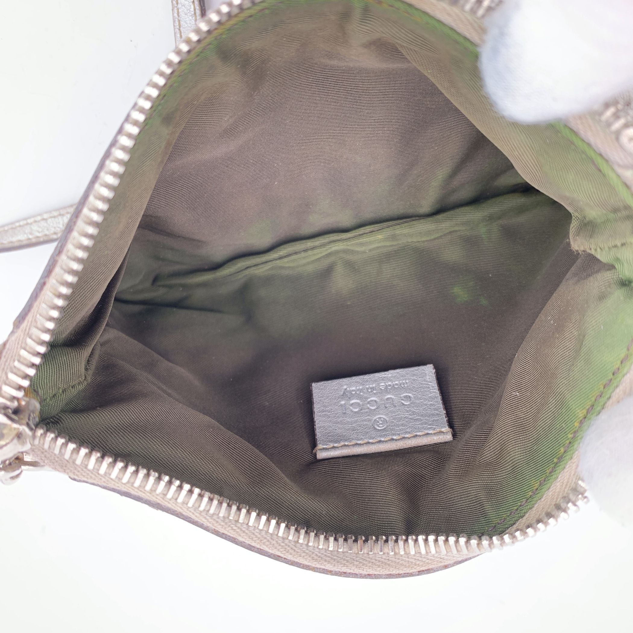 GUCCI Crossbody Bags