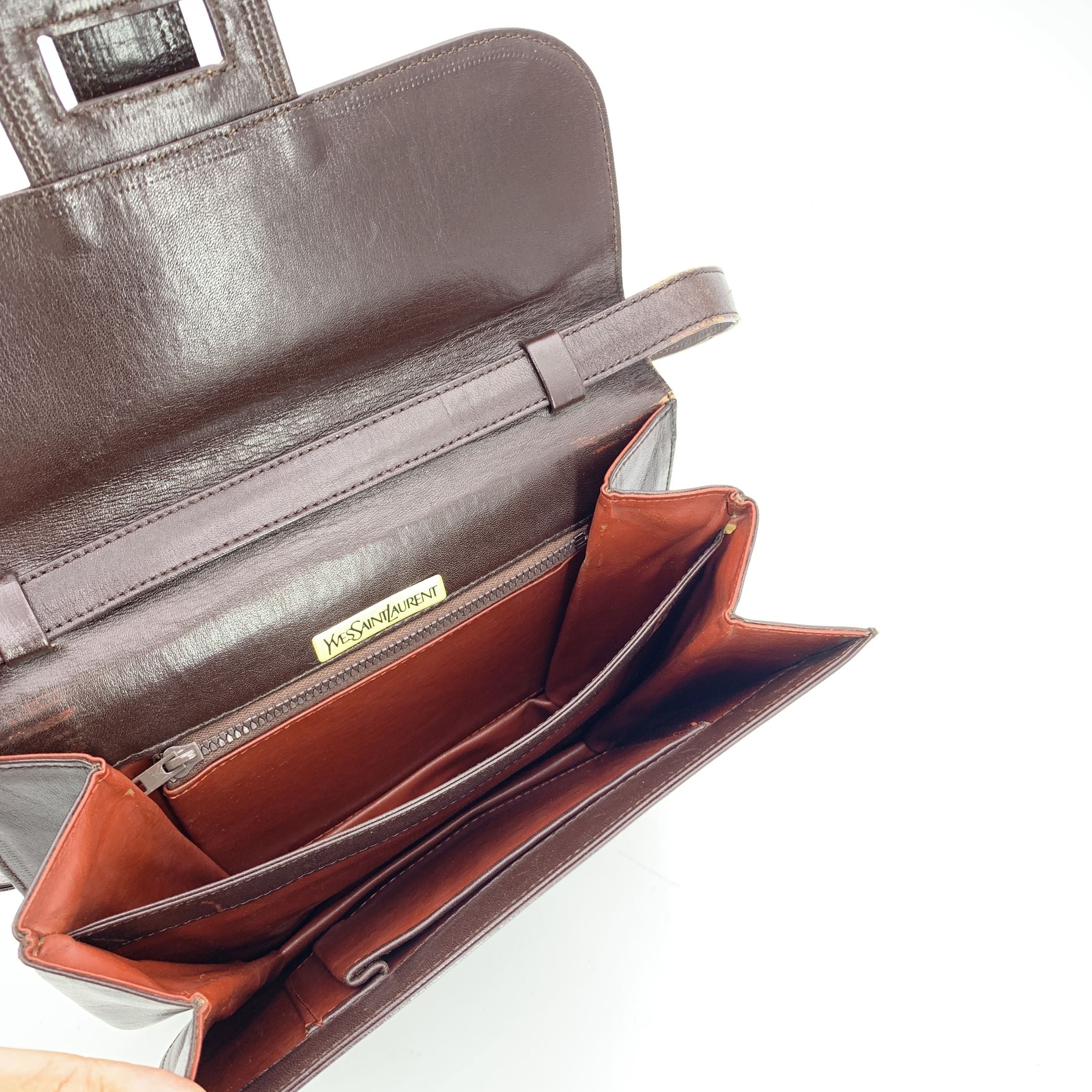 YVES SAINT LAURENT Shoulder Bags