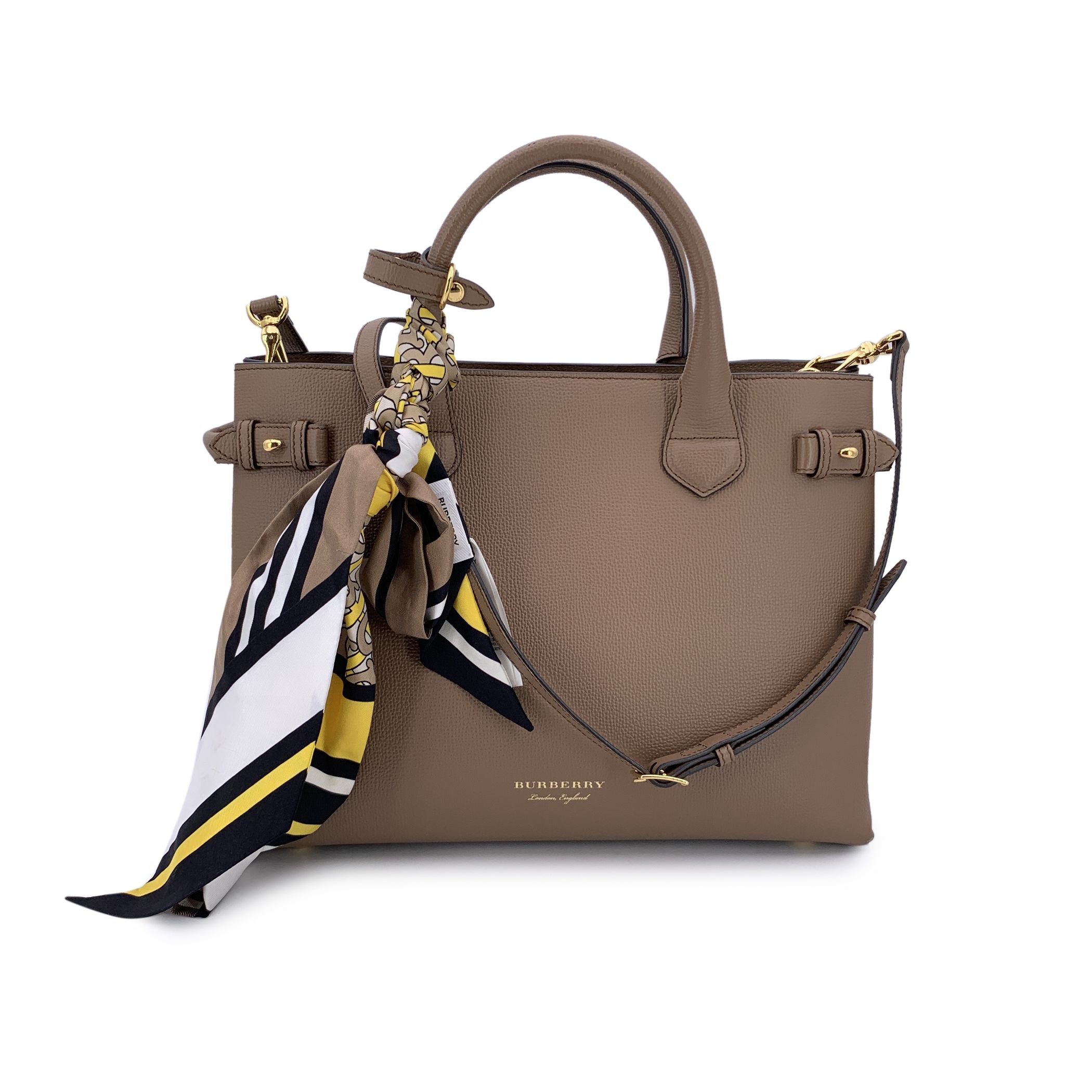 BURBERRY Totes The Banner
