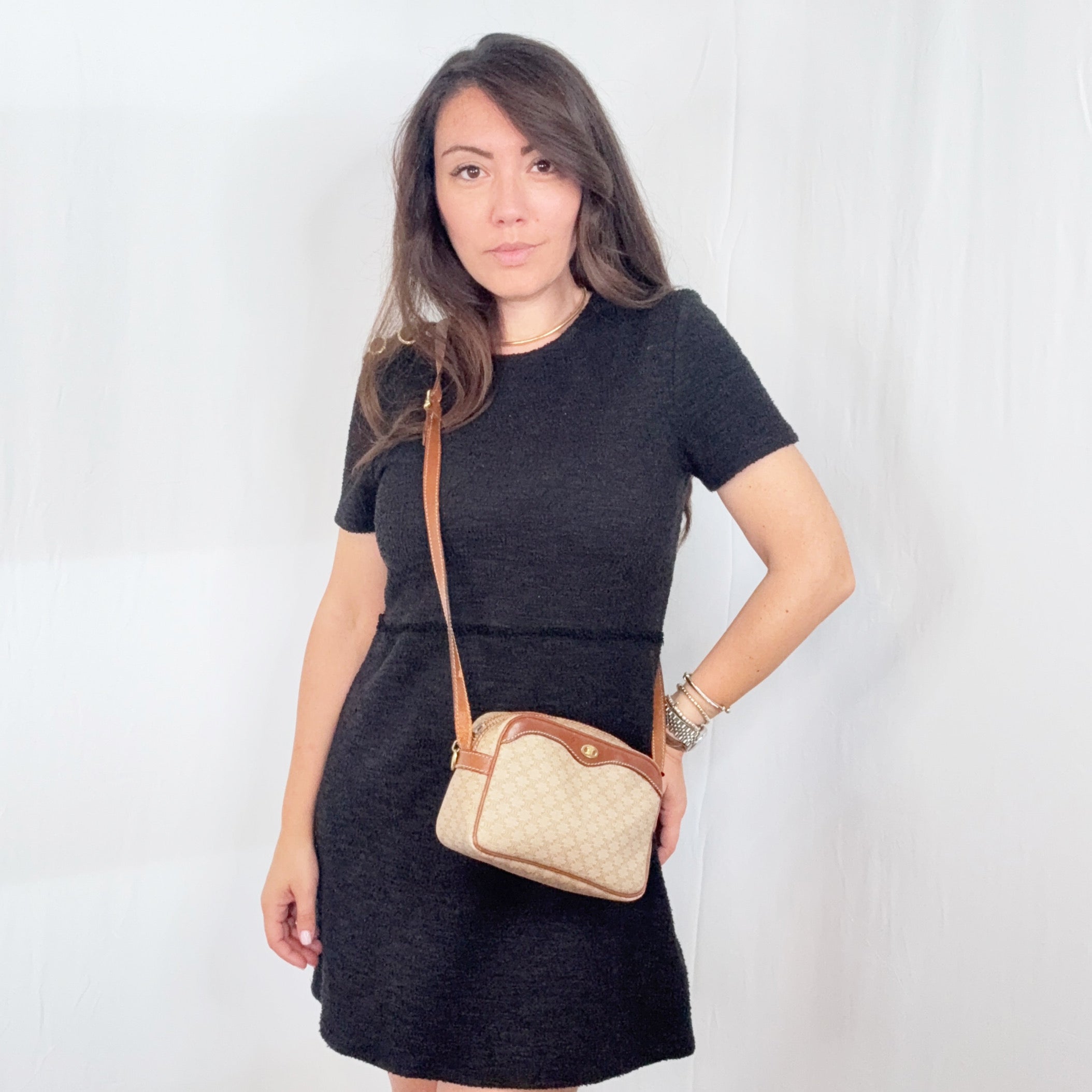 Borsa a tracolla piccola in tela beige Macadam vintage di Celine