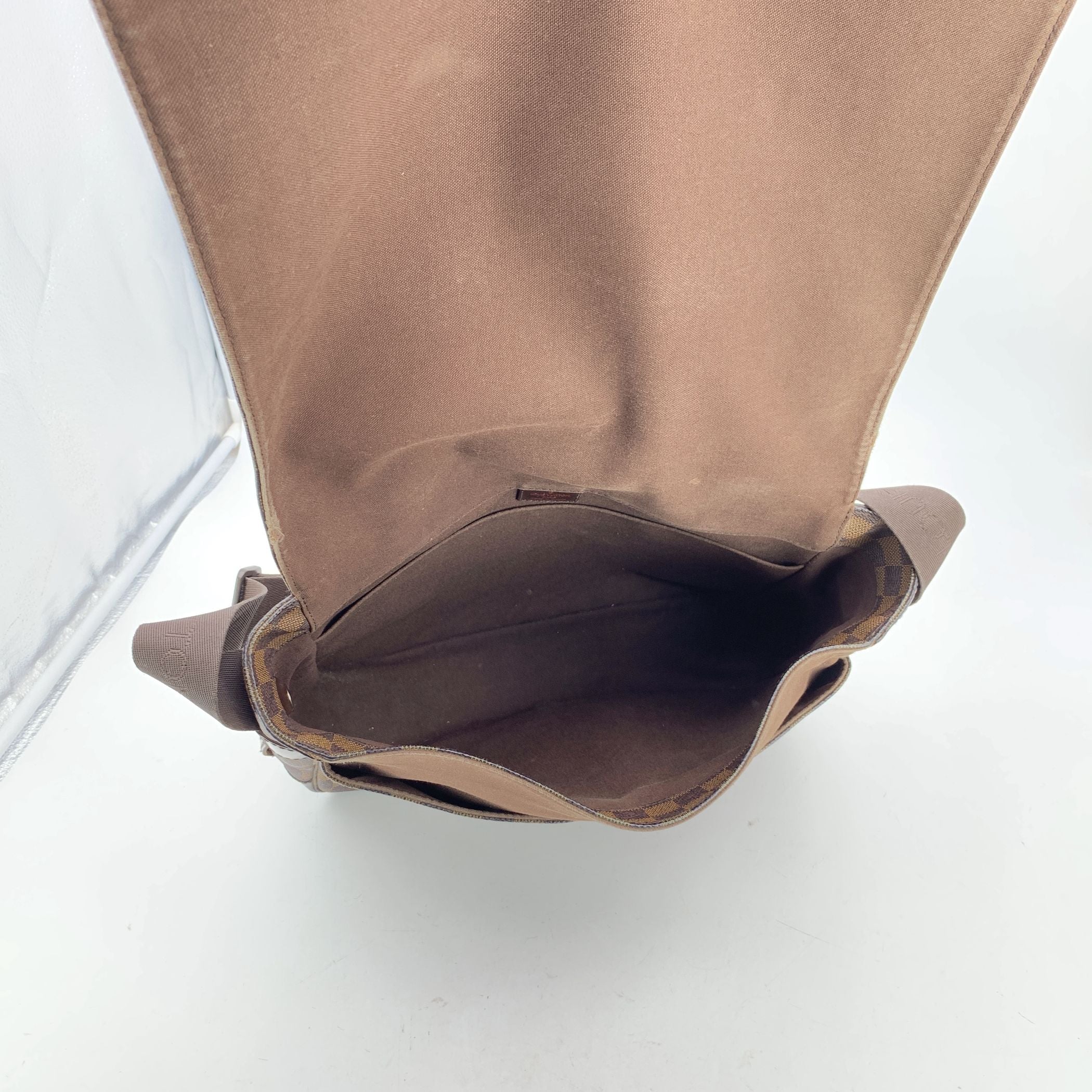 LOUIS VUITTON Crossbody Bags Bastille