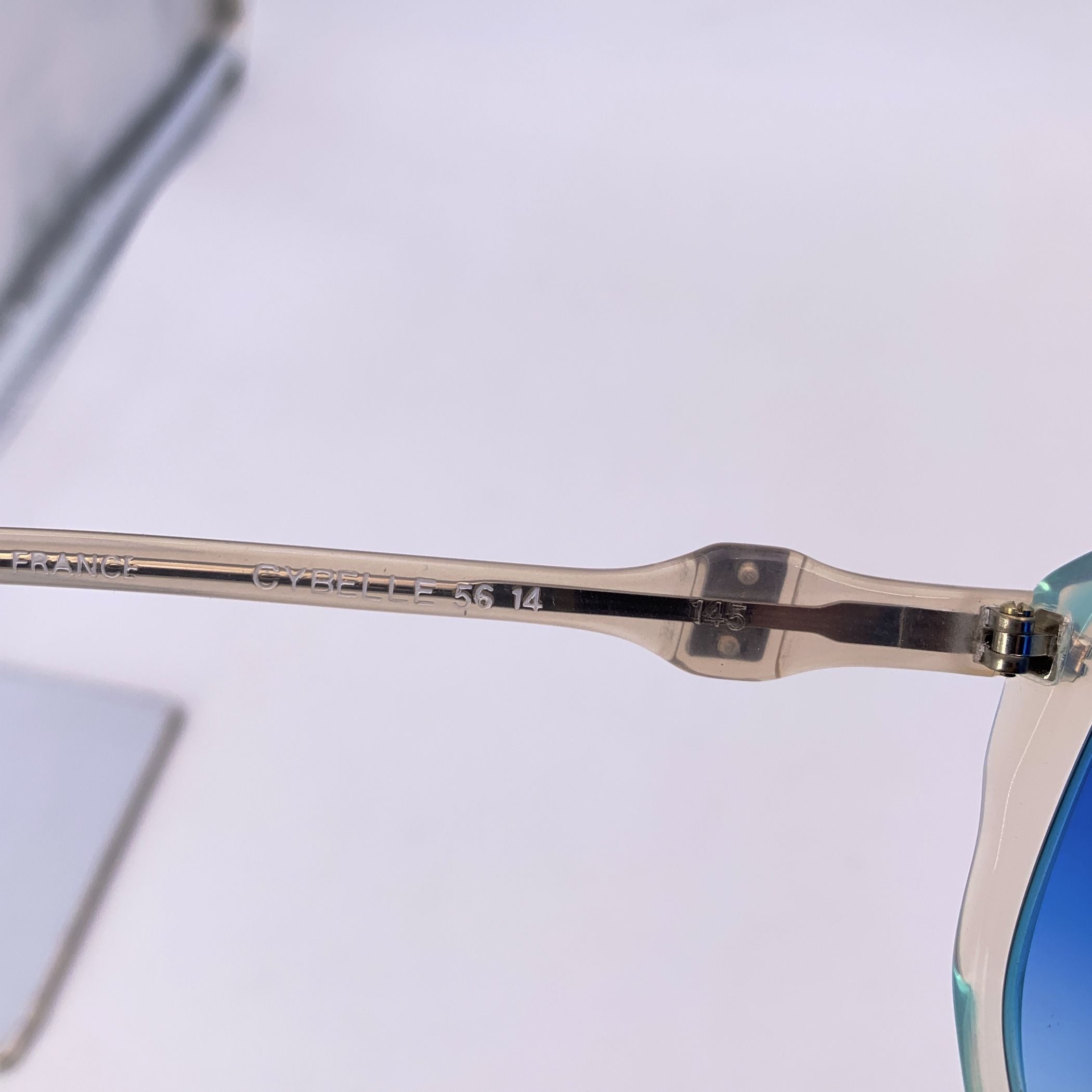 YVES SAINT LAURENT Sunglasses