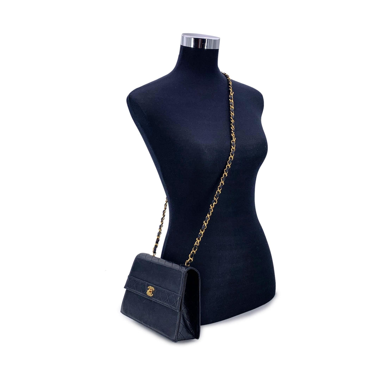 Chanel Trapezio Shoulder Bags
