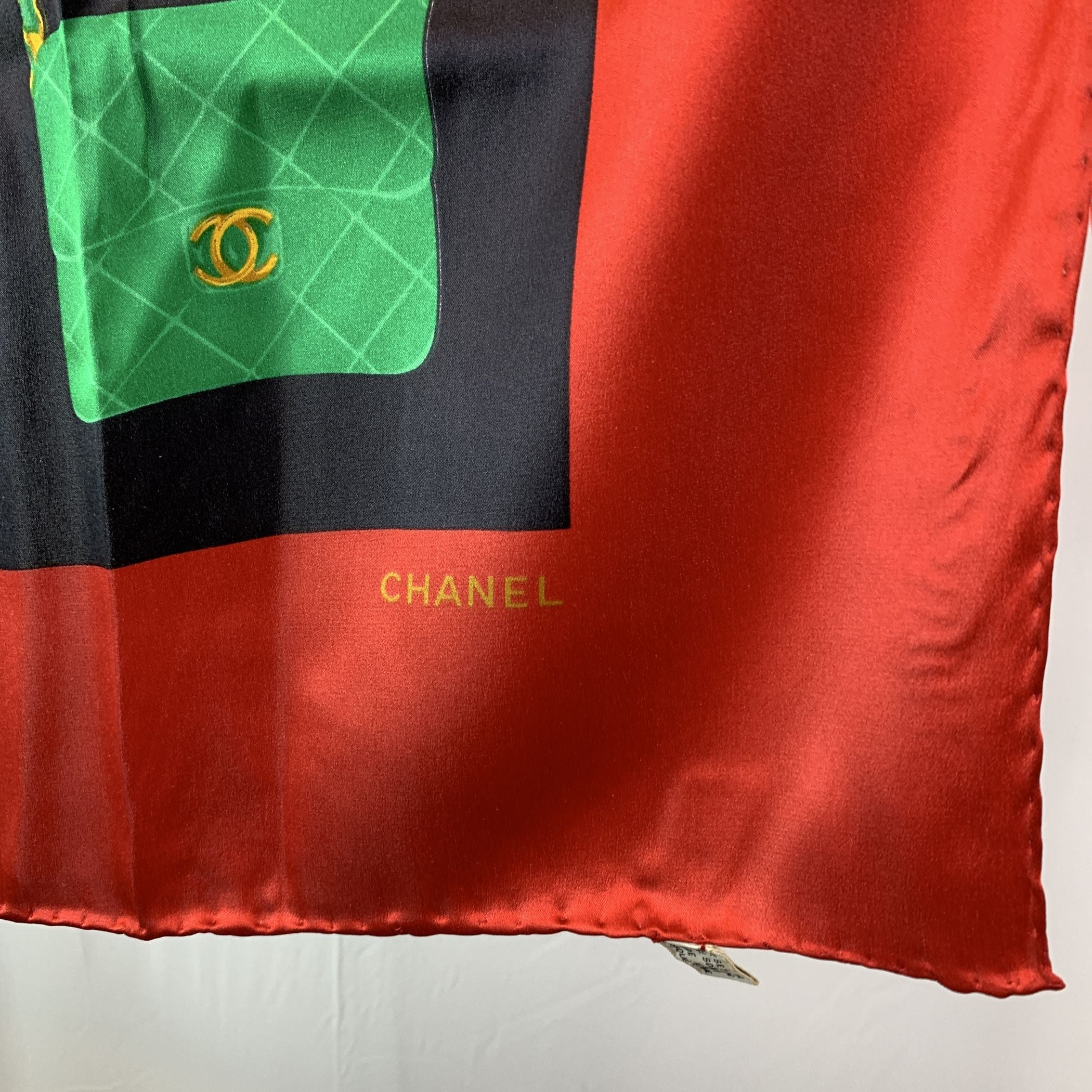 CHANEL Scarves