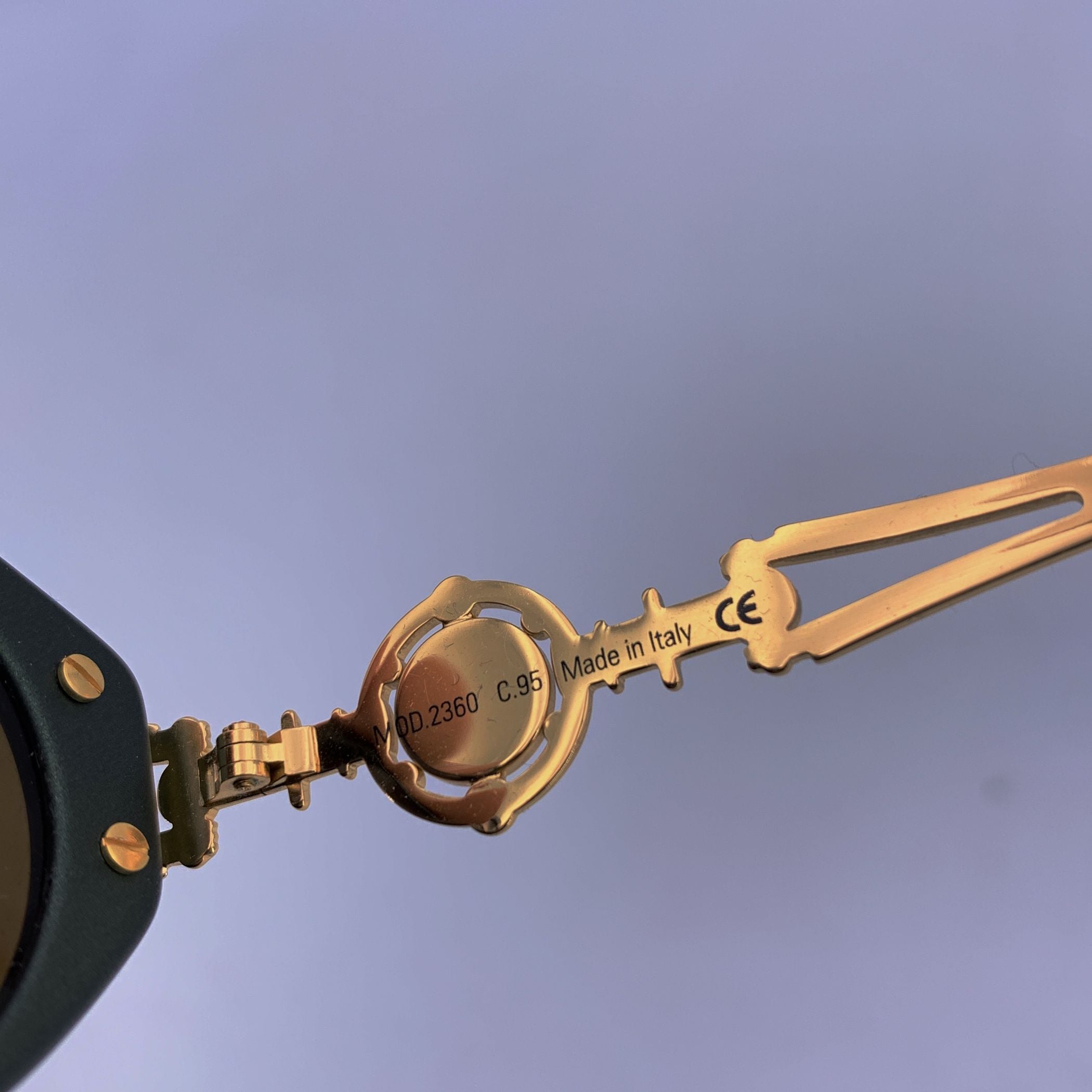 NON SIGNE / UNSIGNED Sunglasses