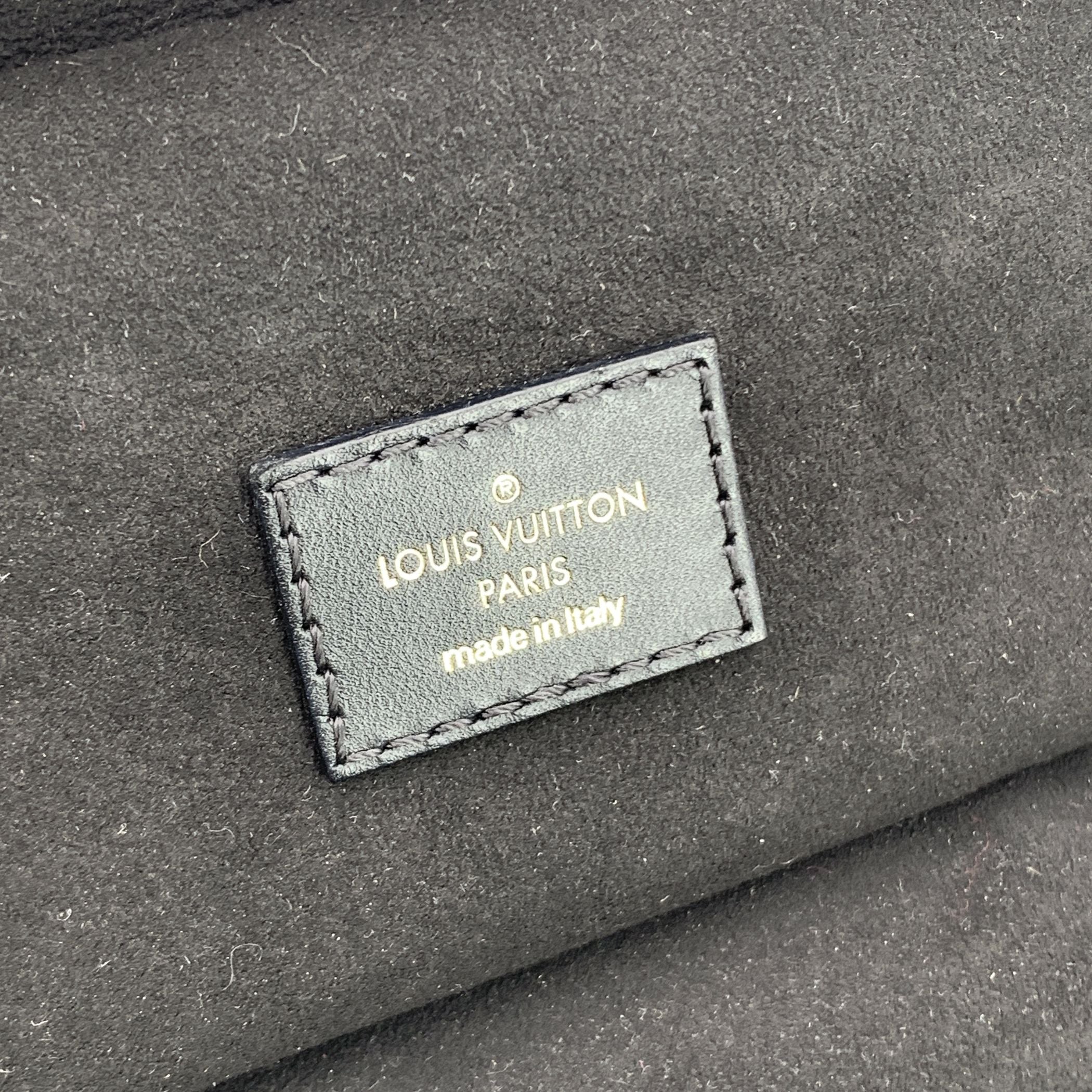 LOUIS VUITTON Crossbody Bags Vanity