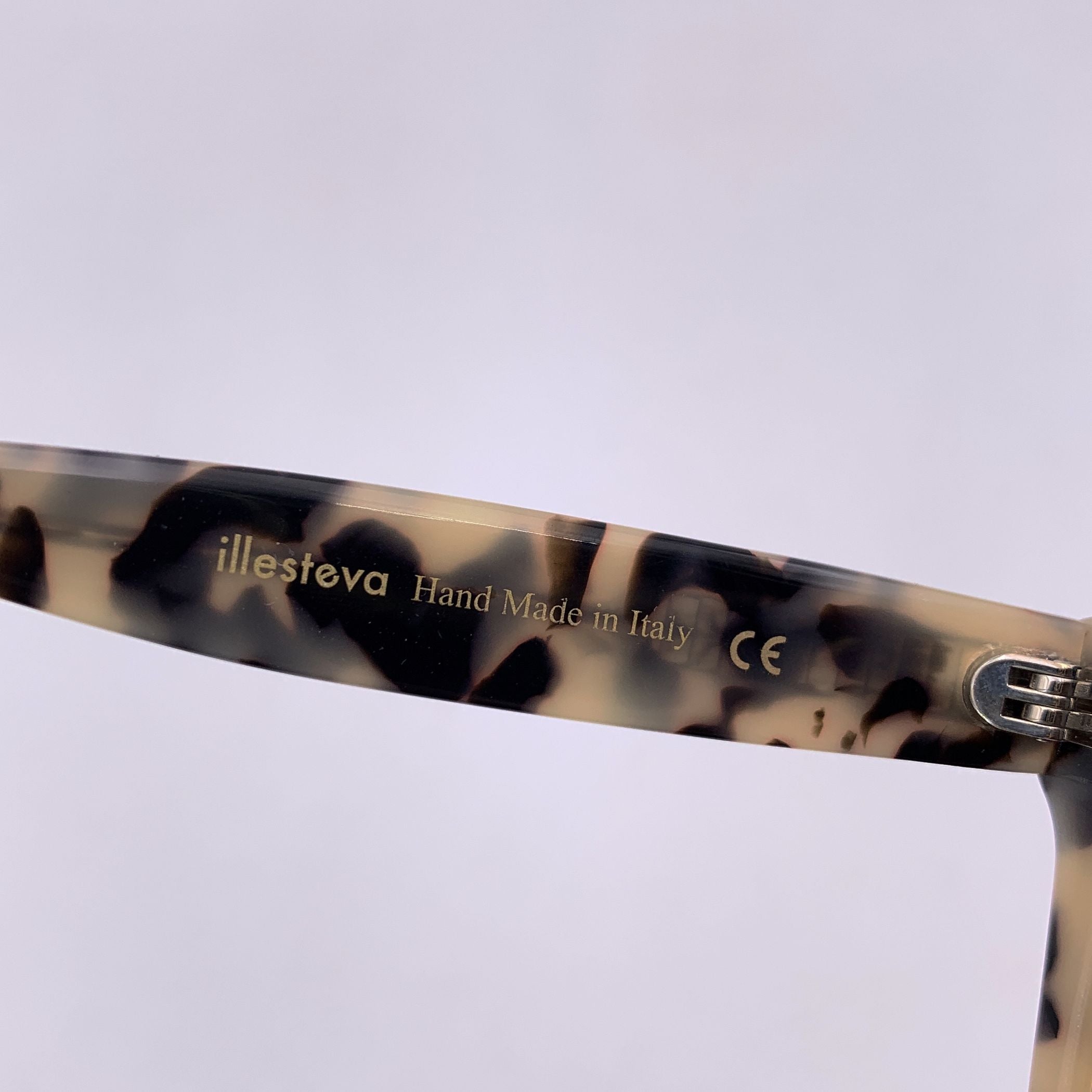 Illesteva Positano Sunglasses