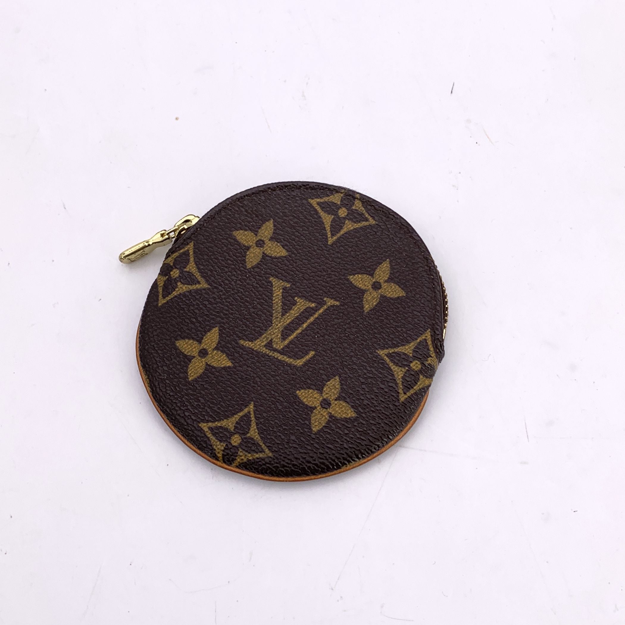 LOUIS VUITTON Wallets