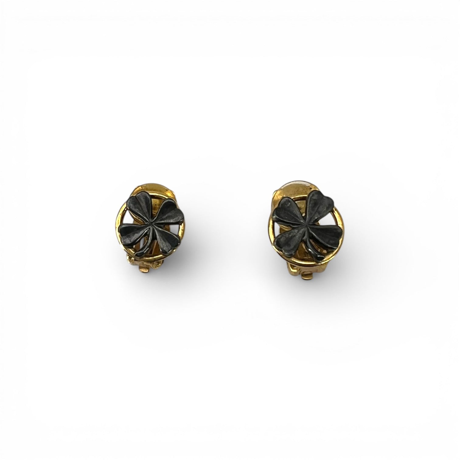 Earrings Chanel