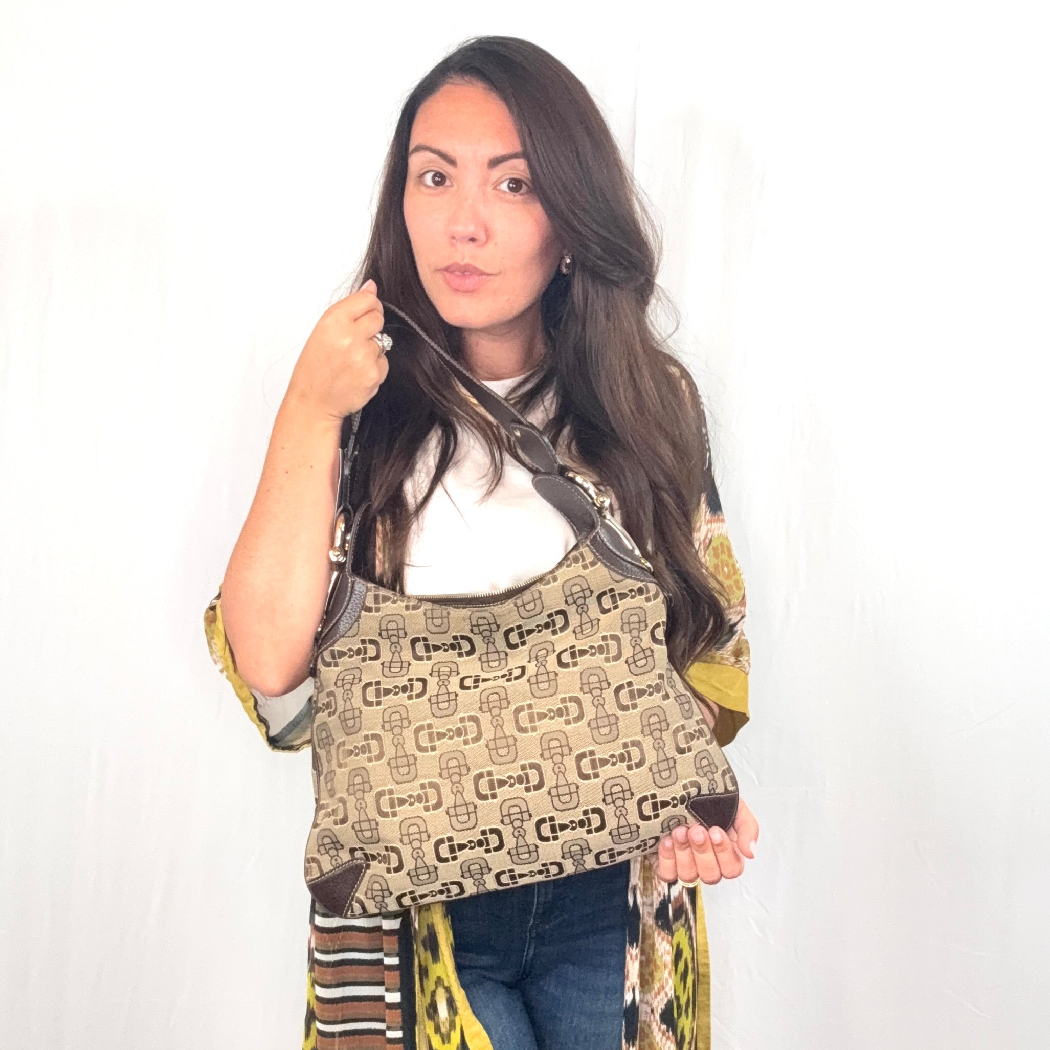 Borsa a tracolla Gucci in tela beige e marrone con stampa Horsebit