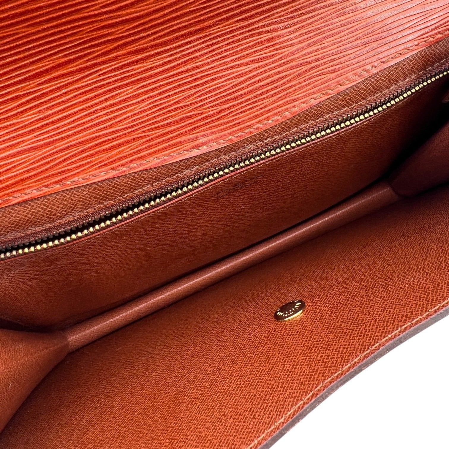Louis Vuitton Montaigne Clutches