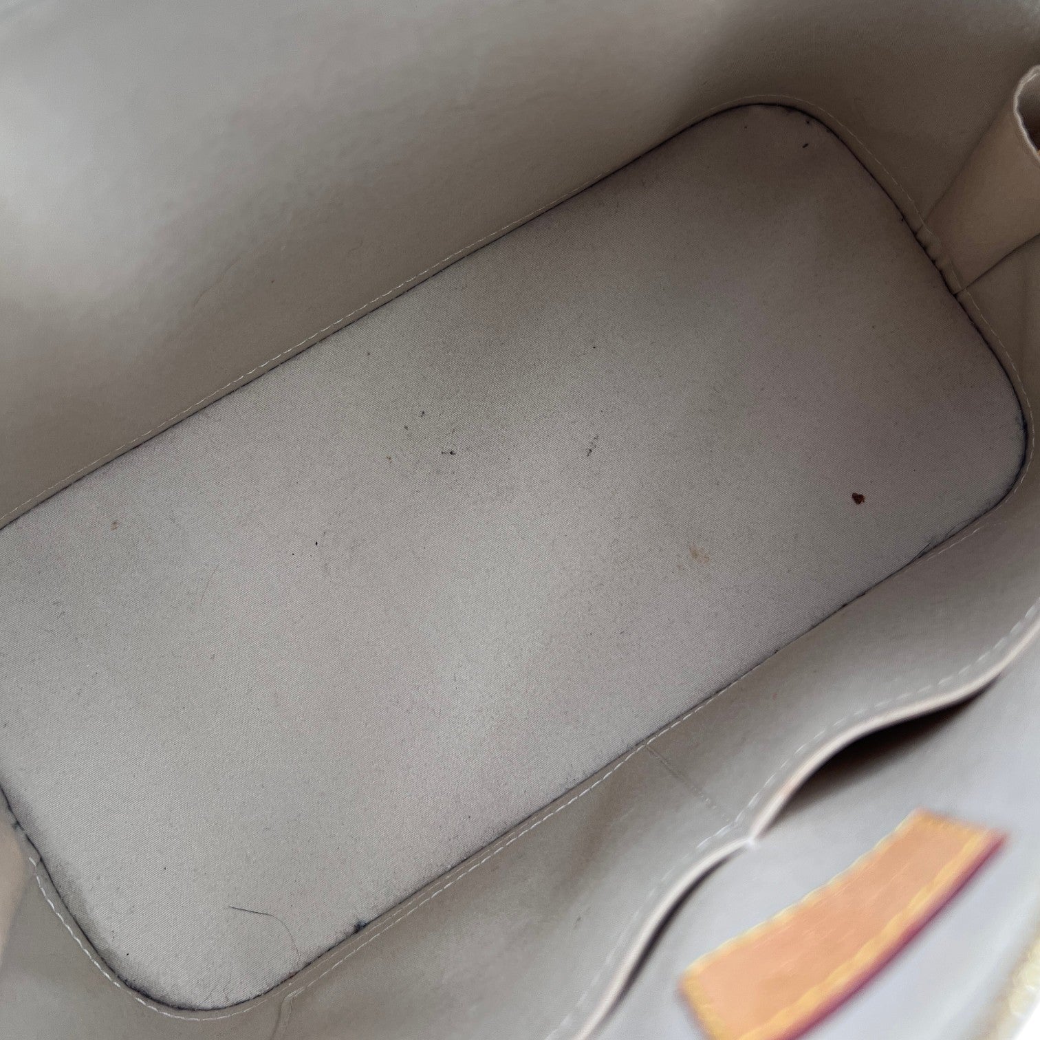 Louis Vuitton Alma Handbags