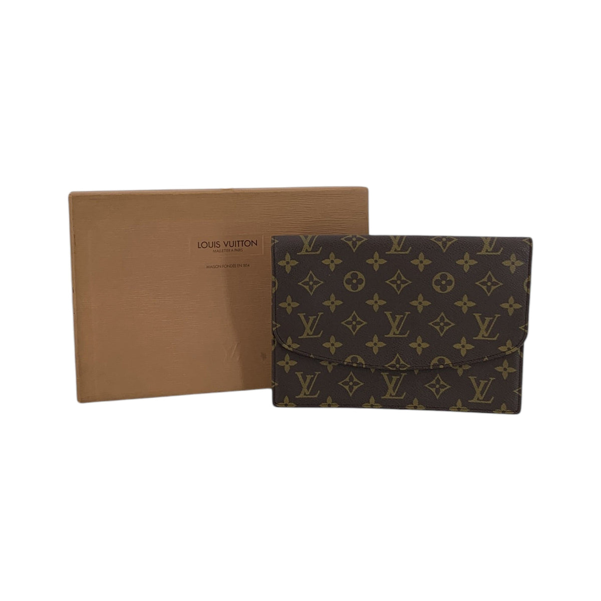 Louis Vuitton Pochette Lava 23 Clutches