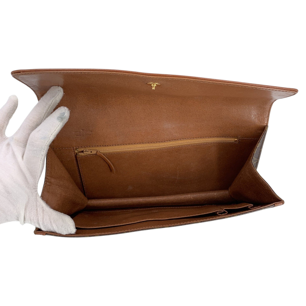 Louis Vuitton Pochette Dame GM Clutches