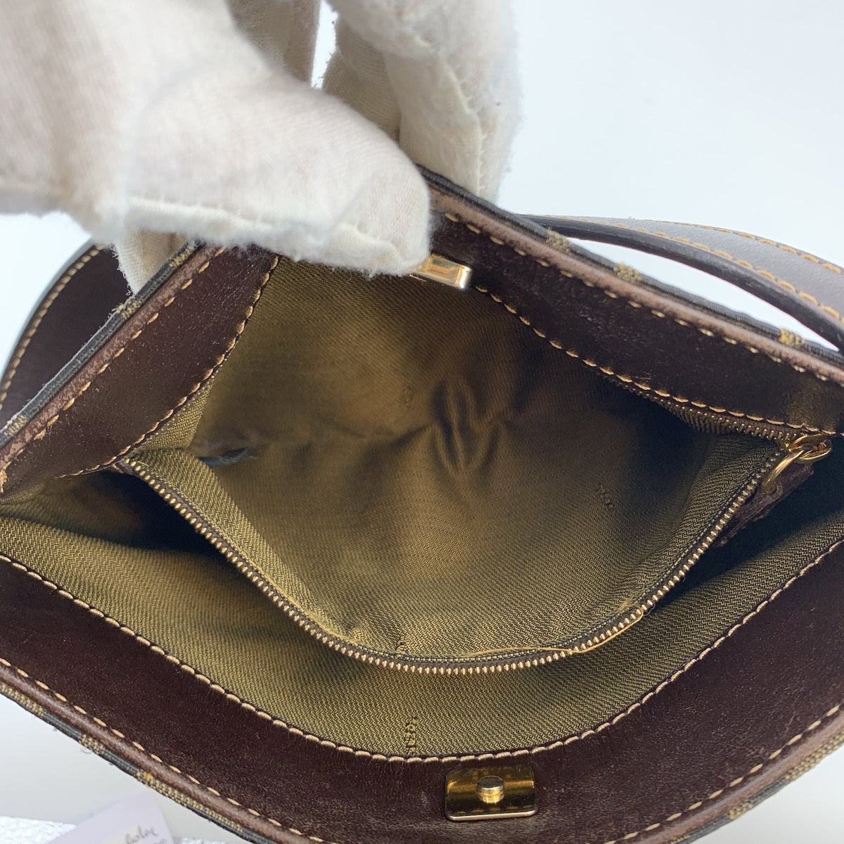 Fendi Zucca Shoulder Bags