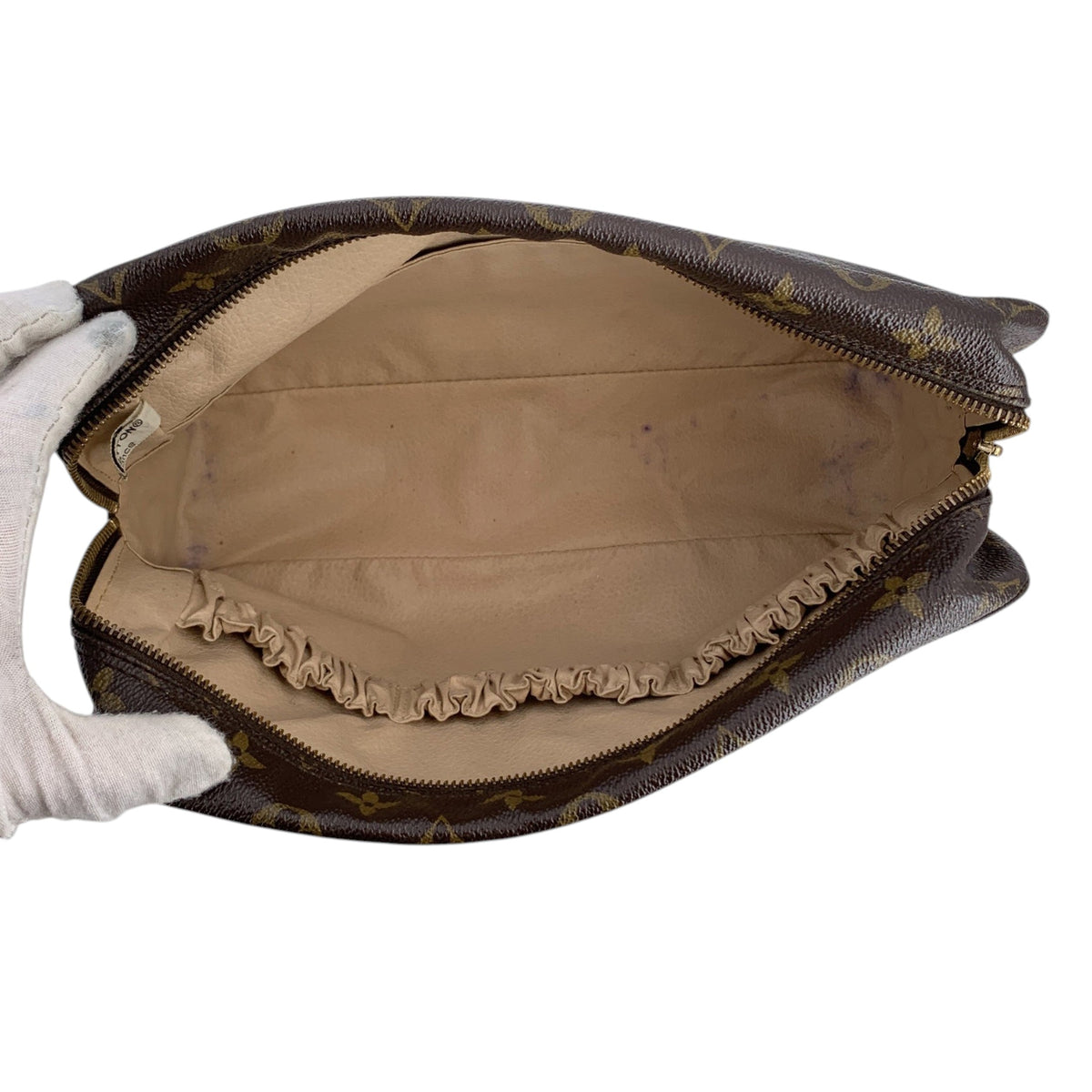 Louis Vuitton Trousse de Toilette Clutches
