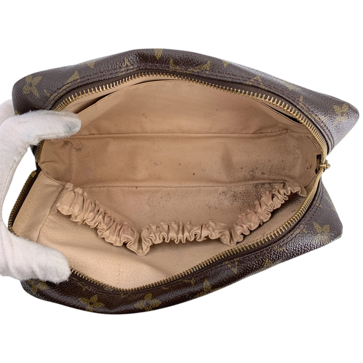 Louis Vuitton Trousse de Toilette Clutches