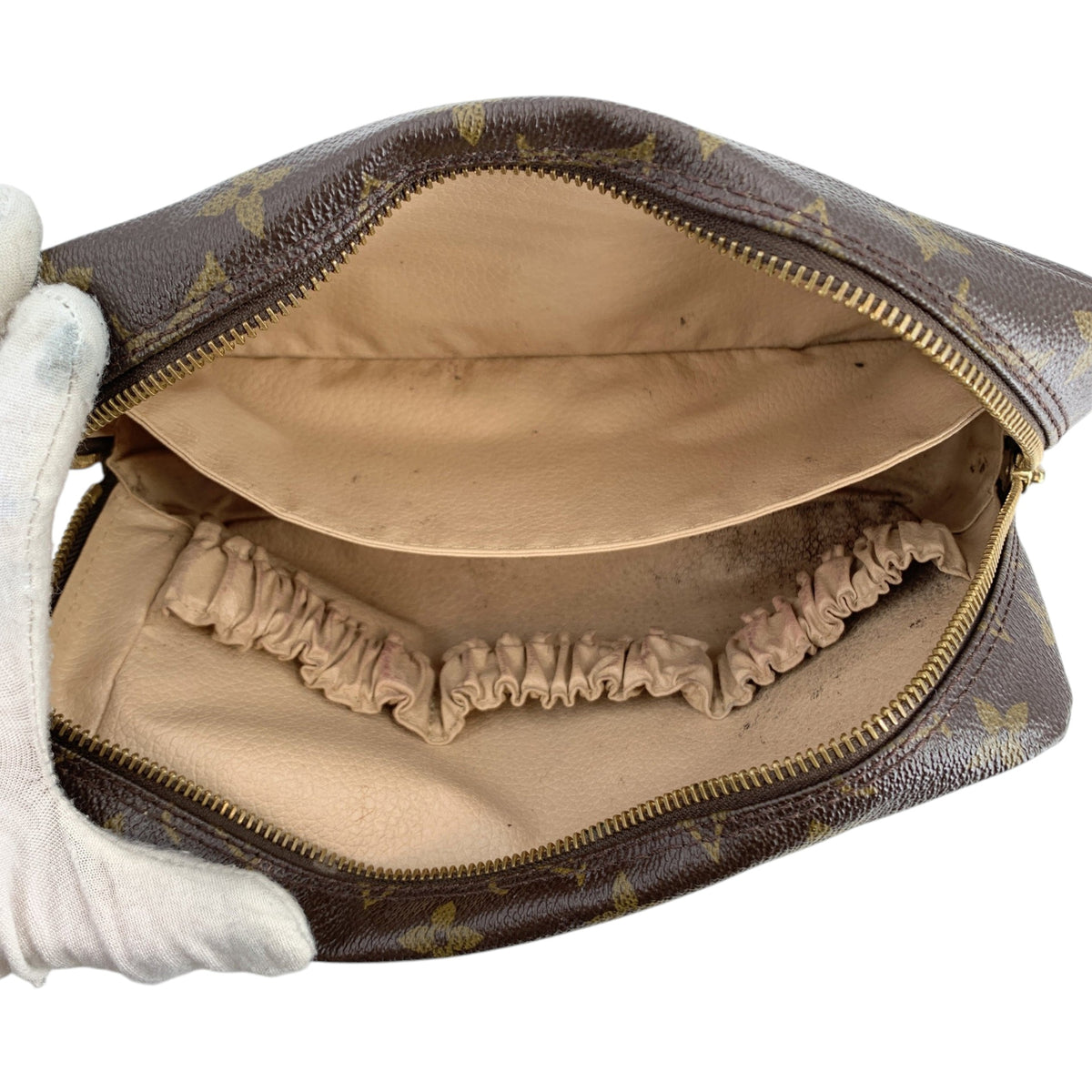 Louis Vuitton Trousse de Toilette Clutches