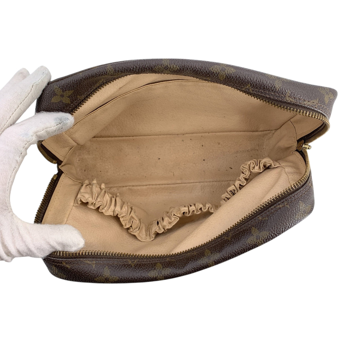 Louis Vuitton Trousse de Toilette Clutches
