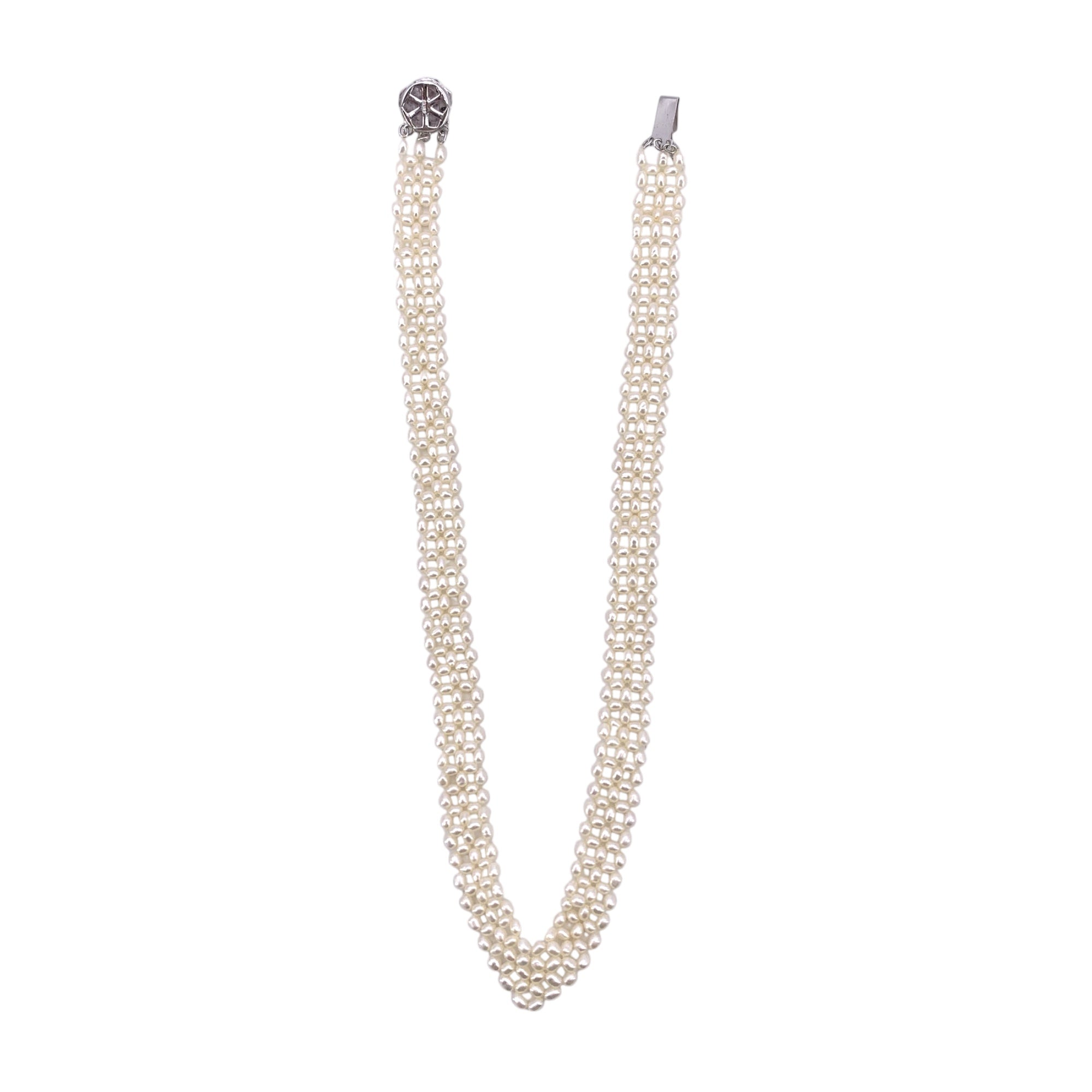Freshwater Pearls Necklaces