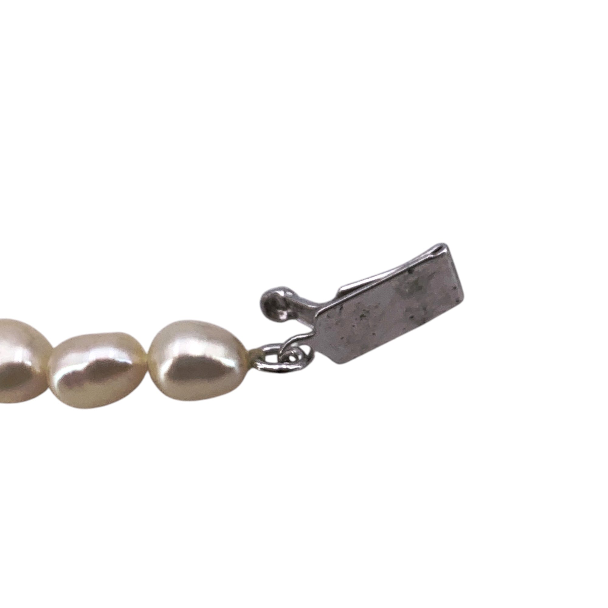 Freshwater Pearls Necklaces