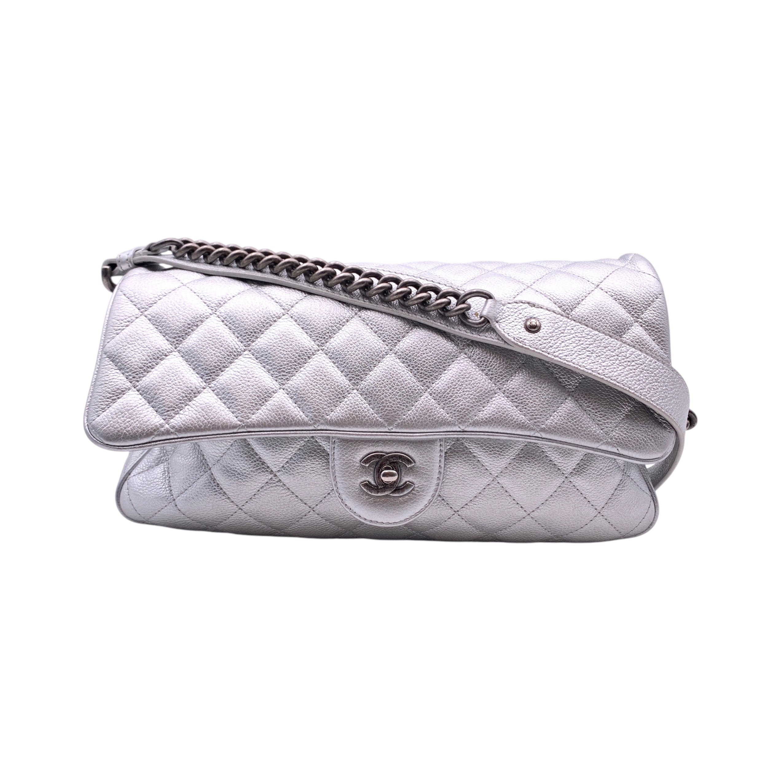 Chanel Timeless/Classique Shoulder Bags