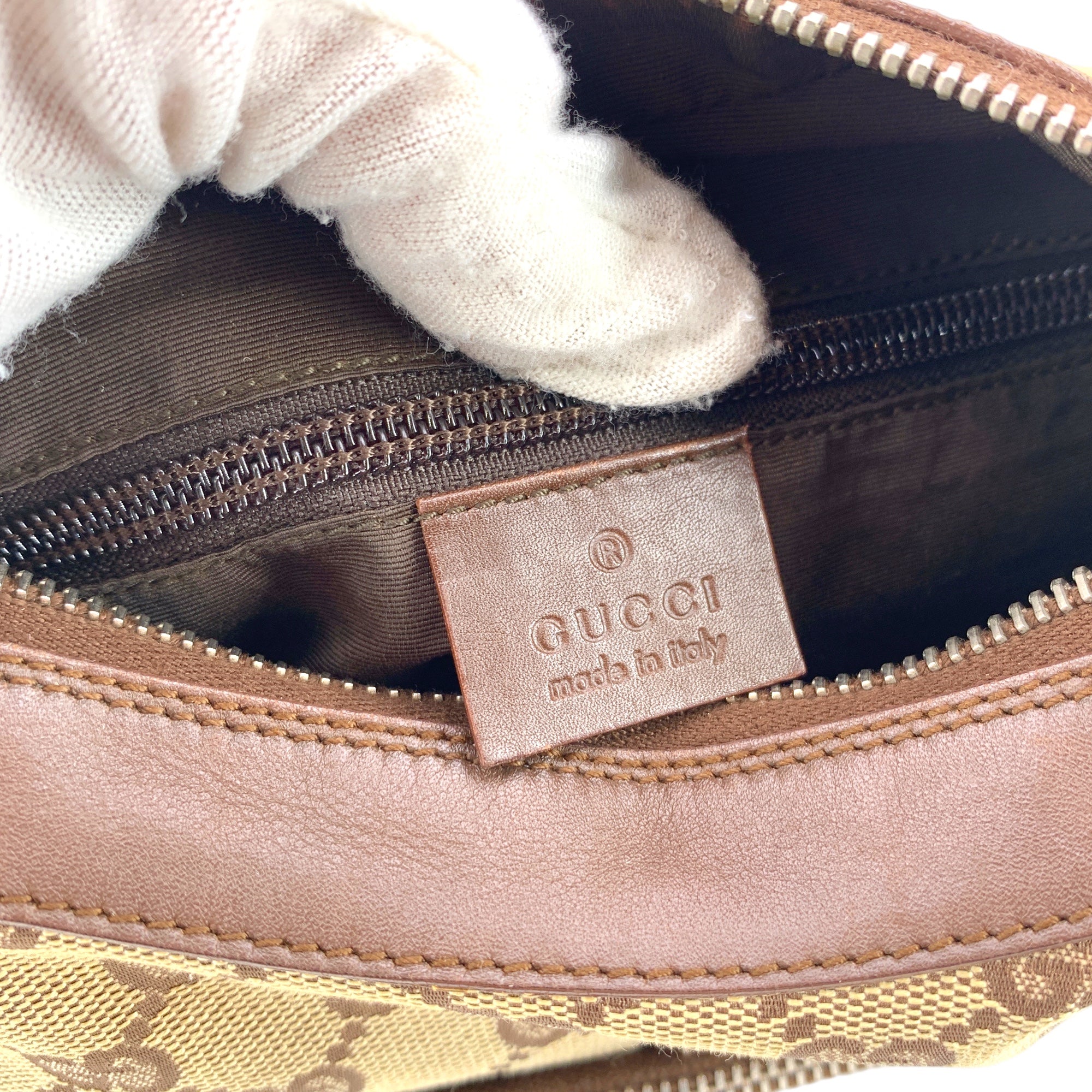 Gucci Not Applicable Shoulder Bags