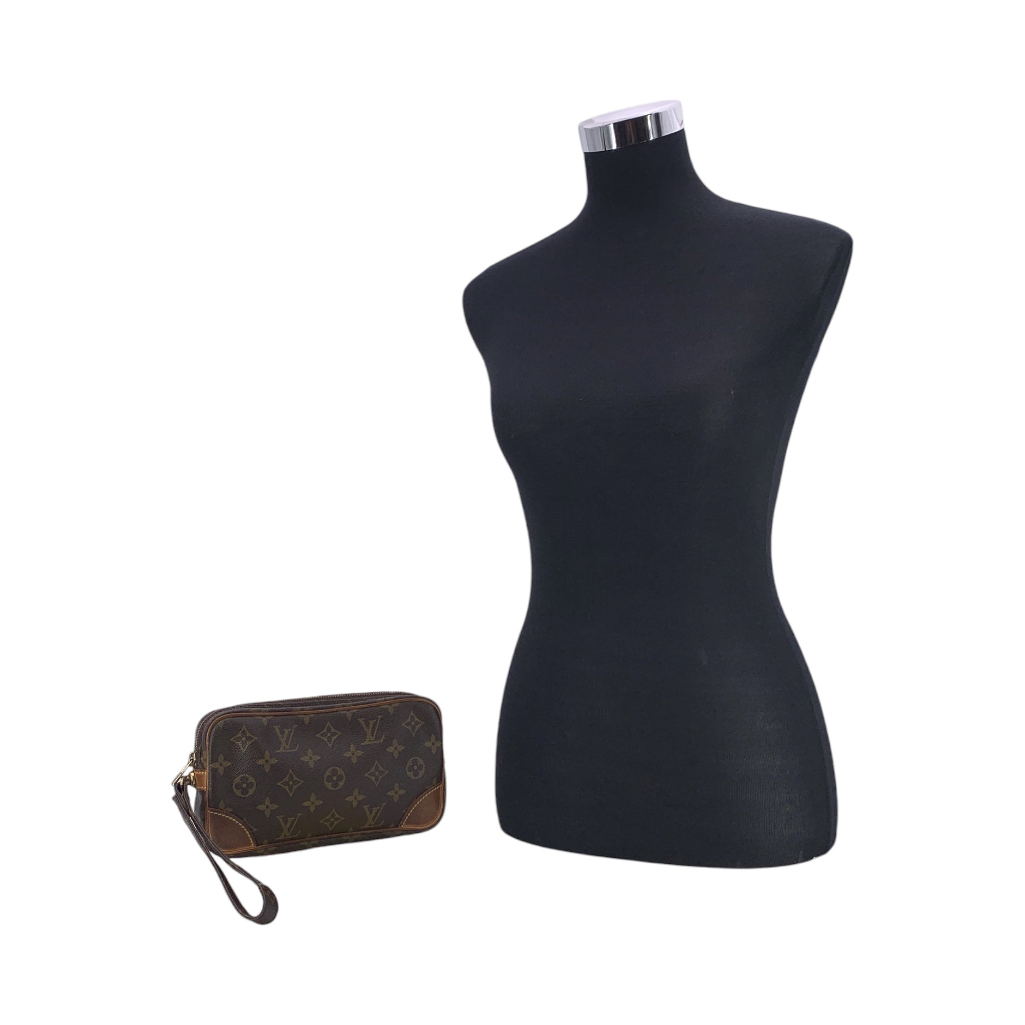 Louis Vuitton Marly vintage Clutches