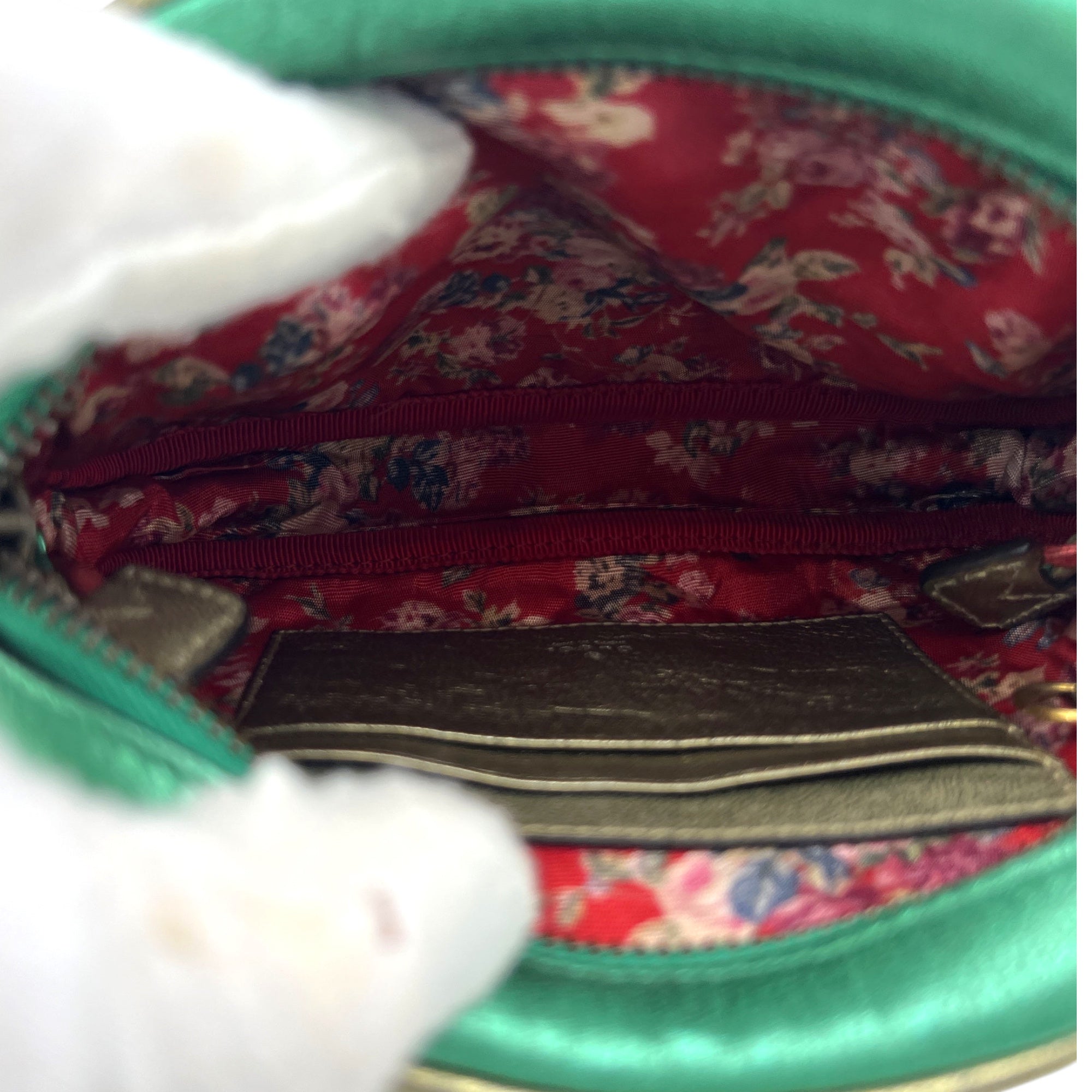 Gucci Zumi Crossbody Bags