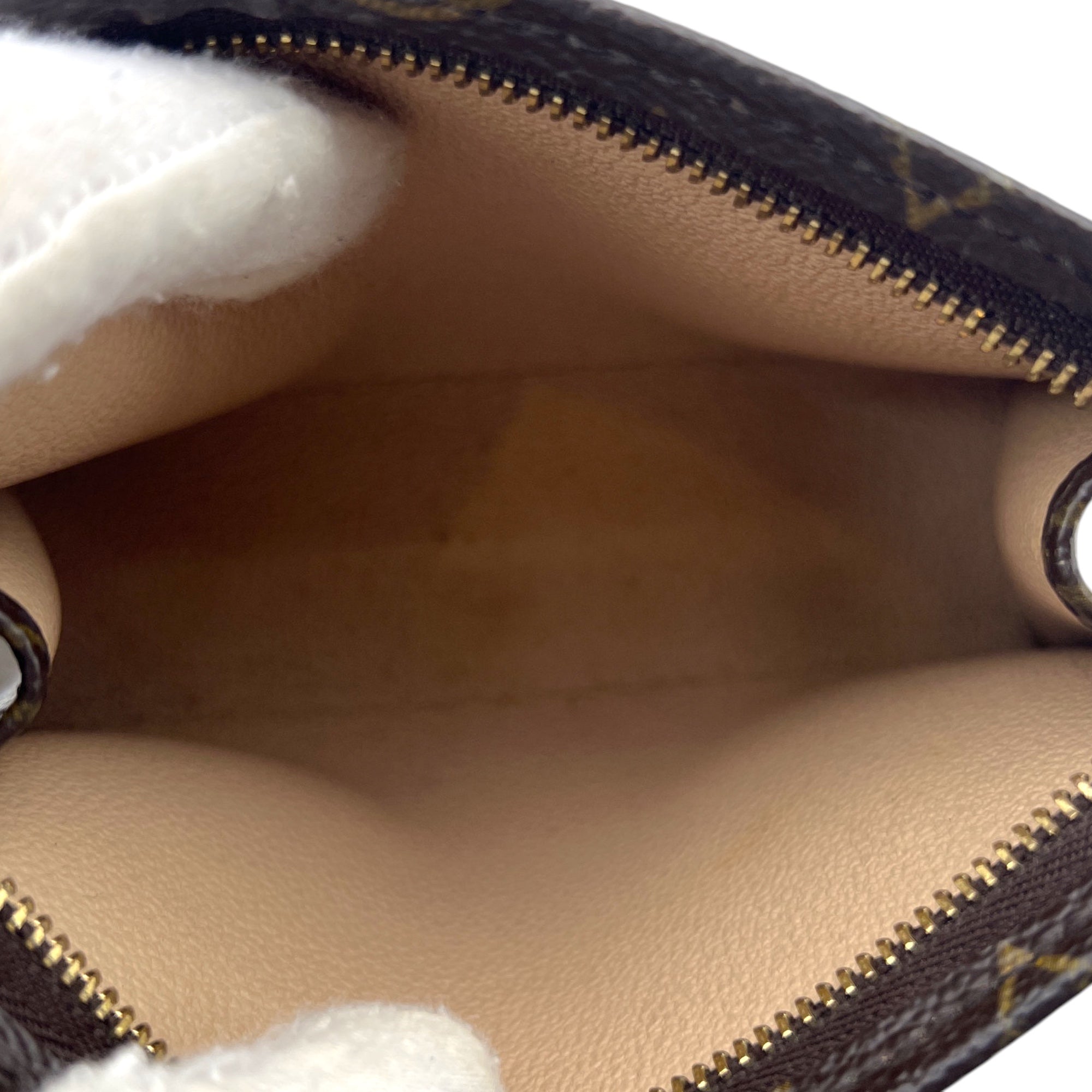 Louis Vuitton Trousse de Toilette Clutches