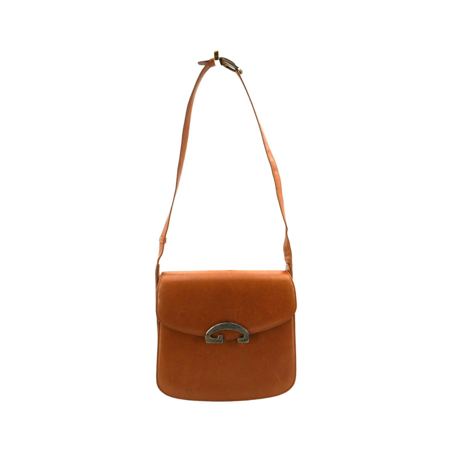 Gucci G Closure Shoulder Bags