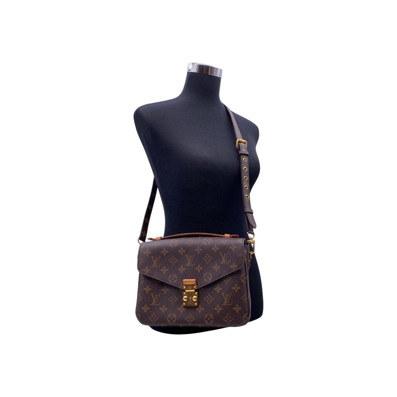 Louis Vuitton Metis Shoulder Bags