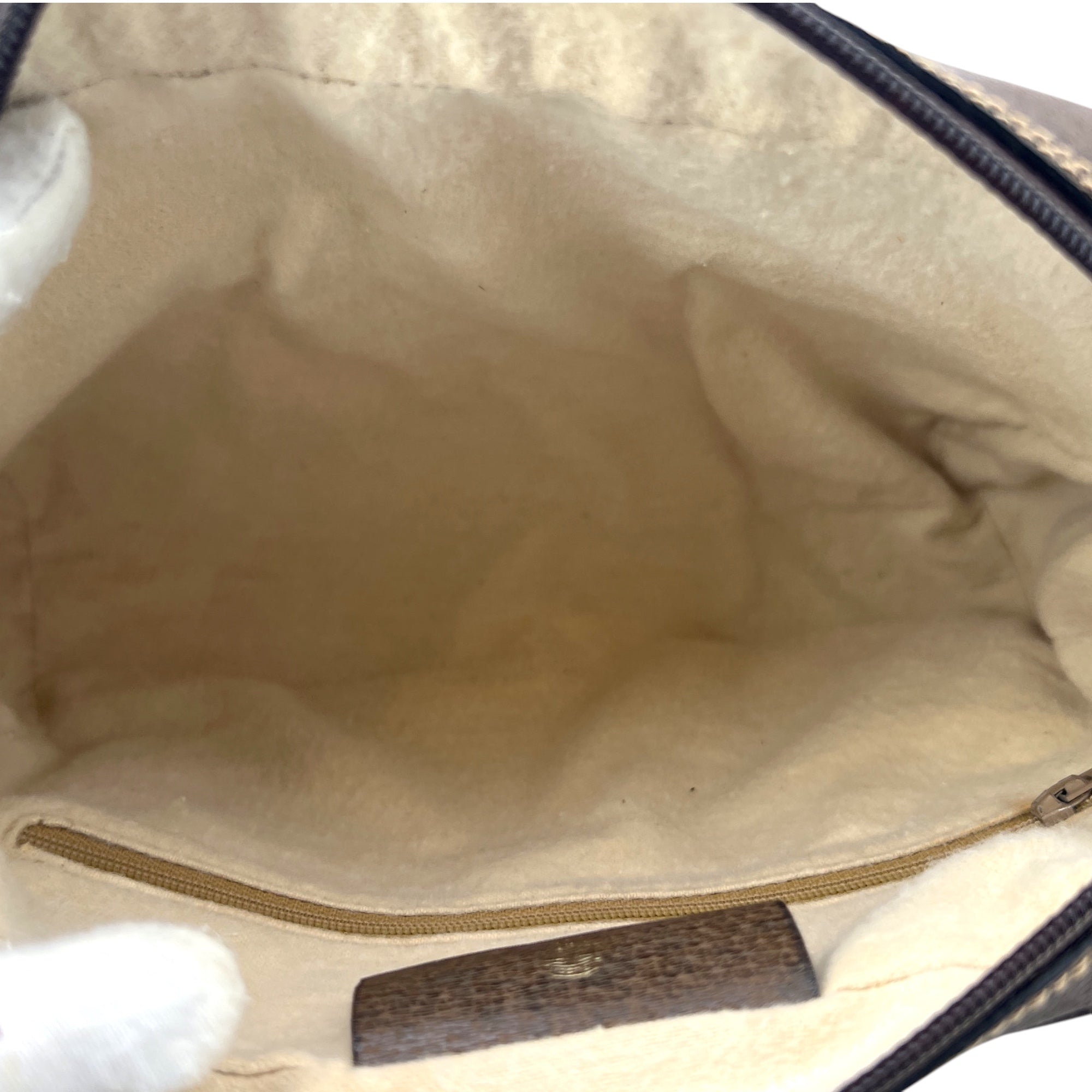 Gucci Ophidia Shoulder Bags