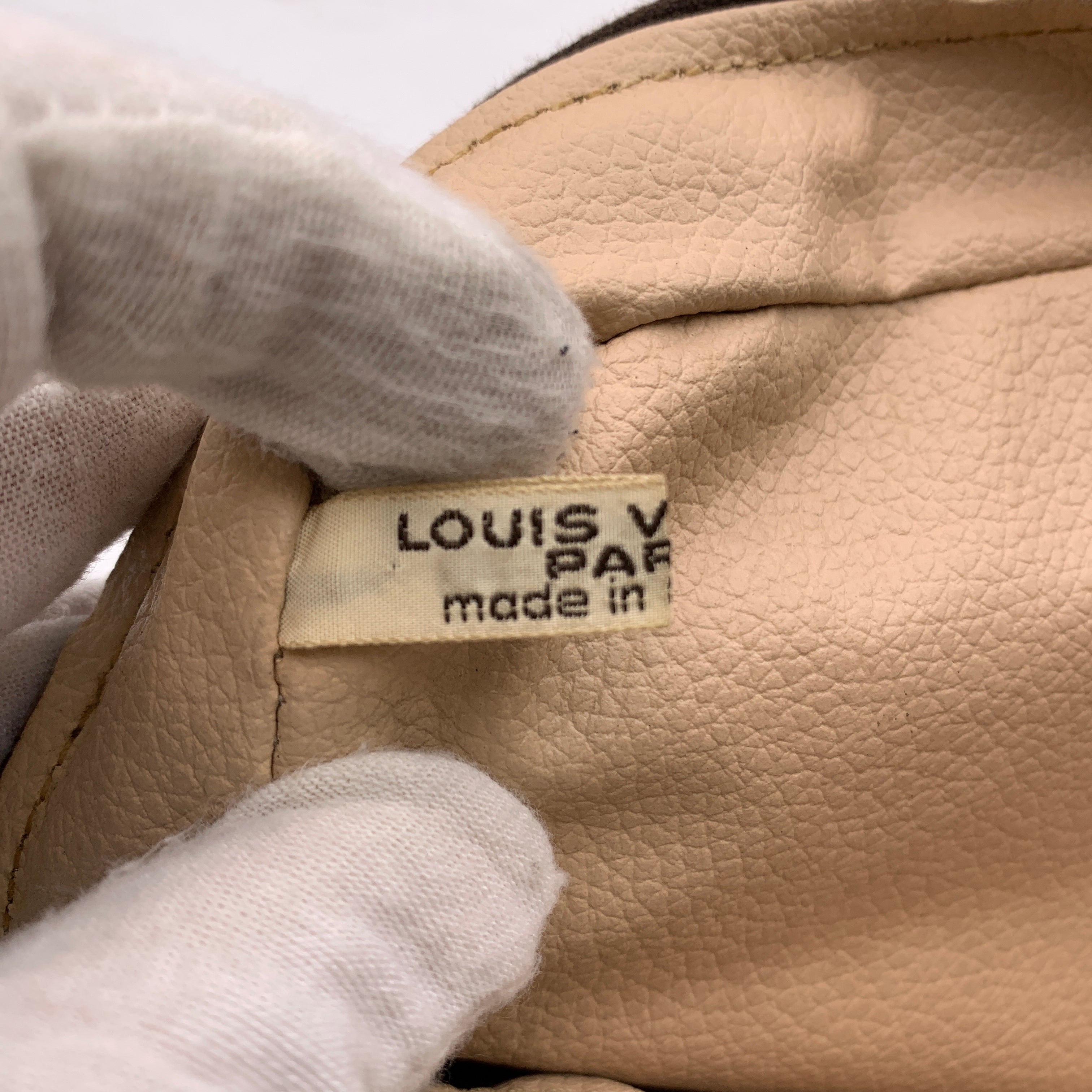 Louis Vuitton Trousse de Toilette Clutches