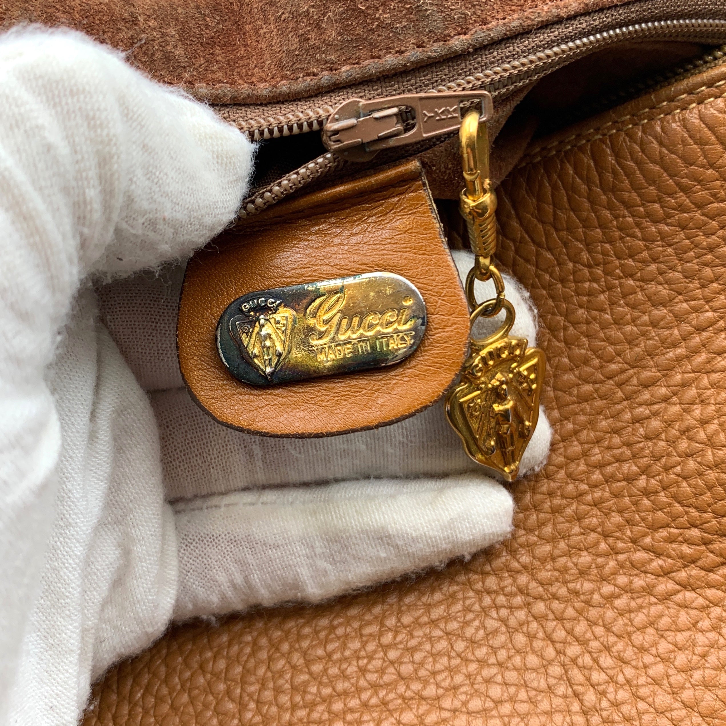 Gucci GG Interlocking Shoulder Bags