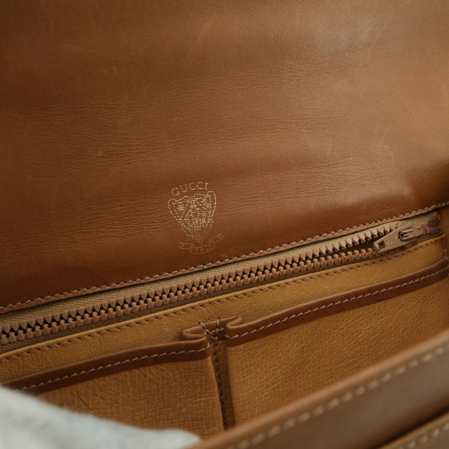 Gucci Horsebit Shoulder Bags