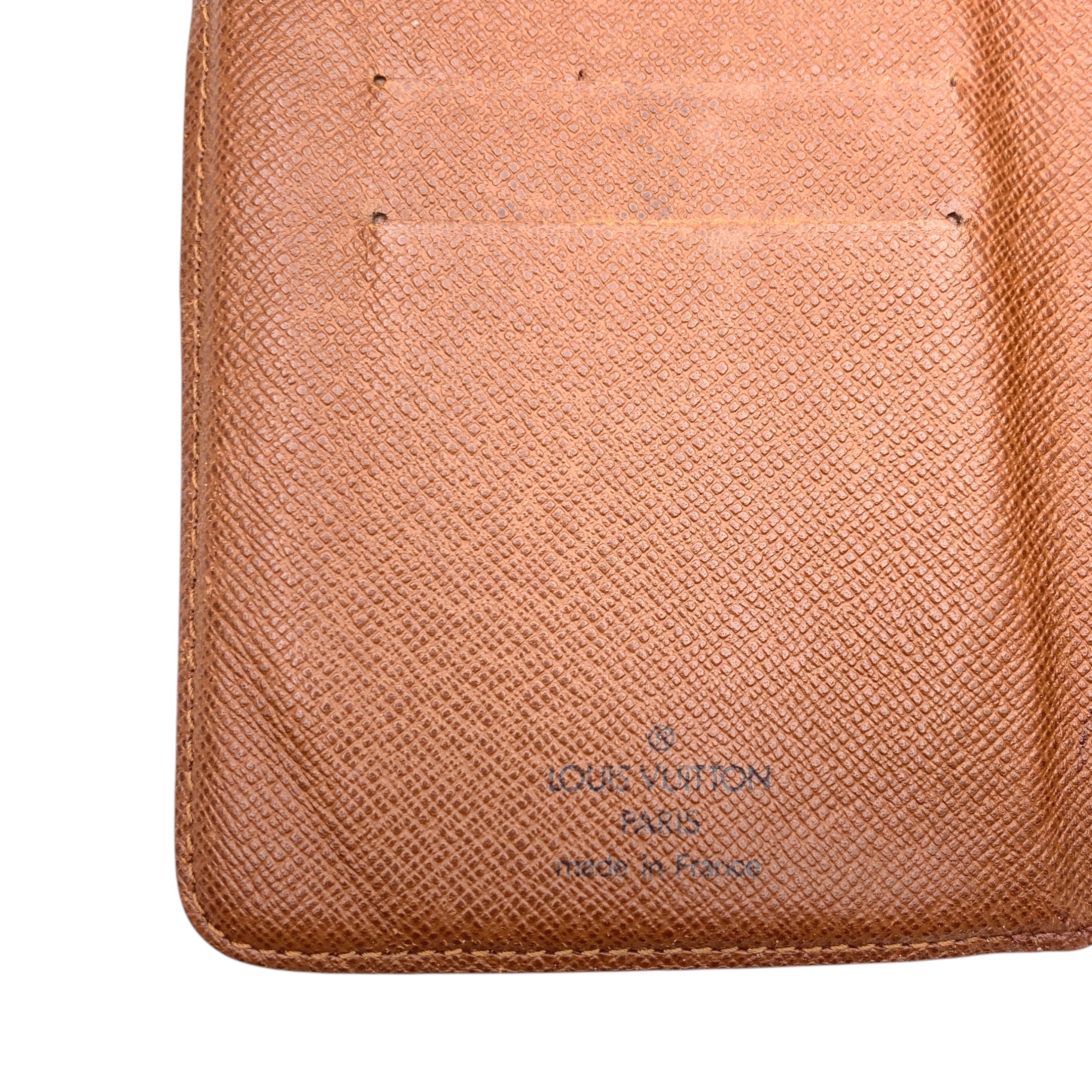 Louis Vuitton Porte Papier Wallets