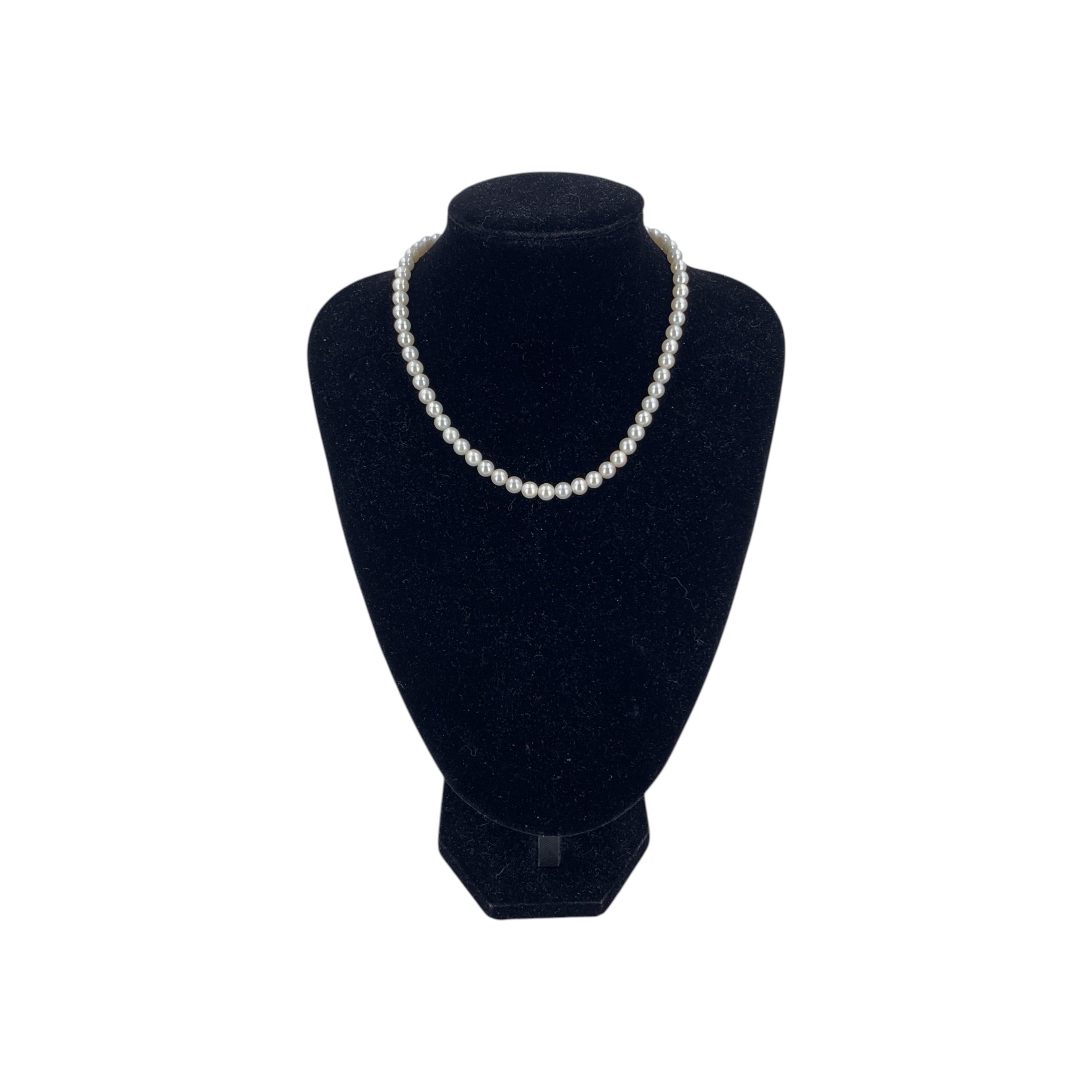 Akoya Pearls Swirl Clasp Necklaces