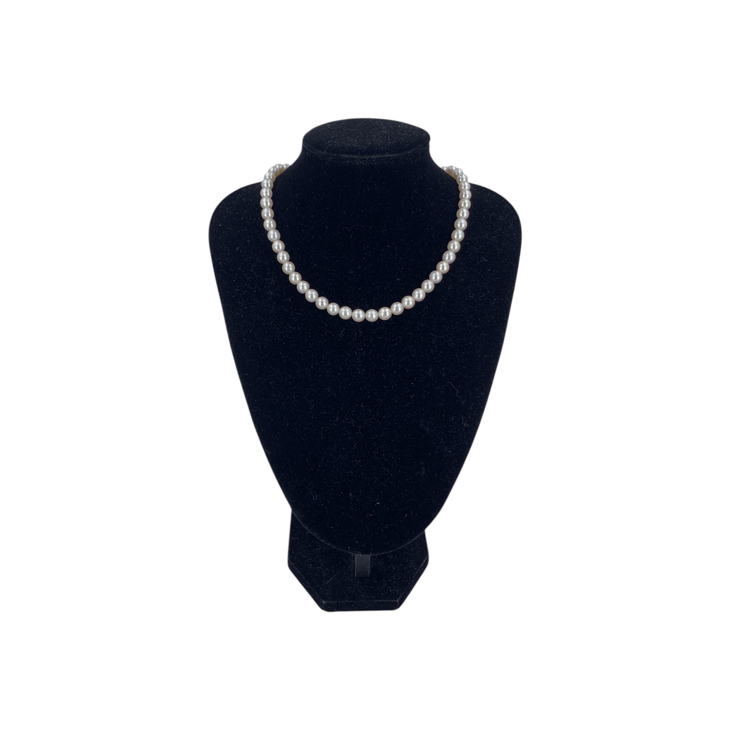 Akoya Pearls Rose Clasp Necklaces