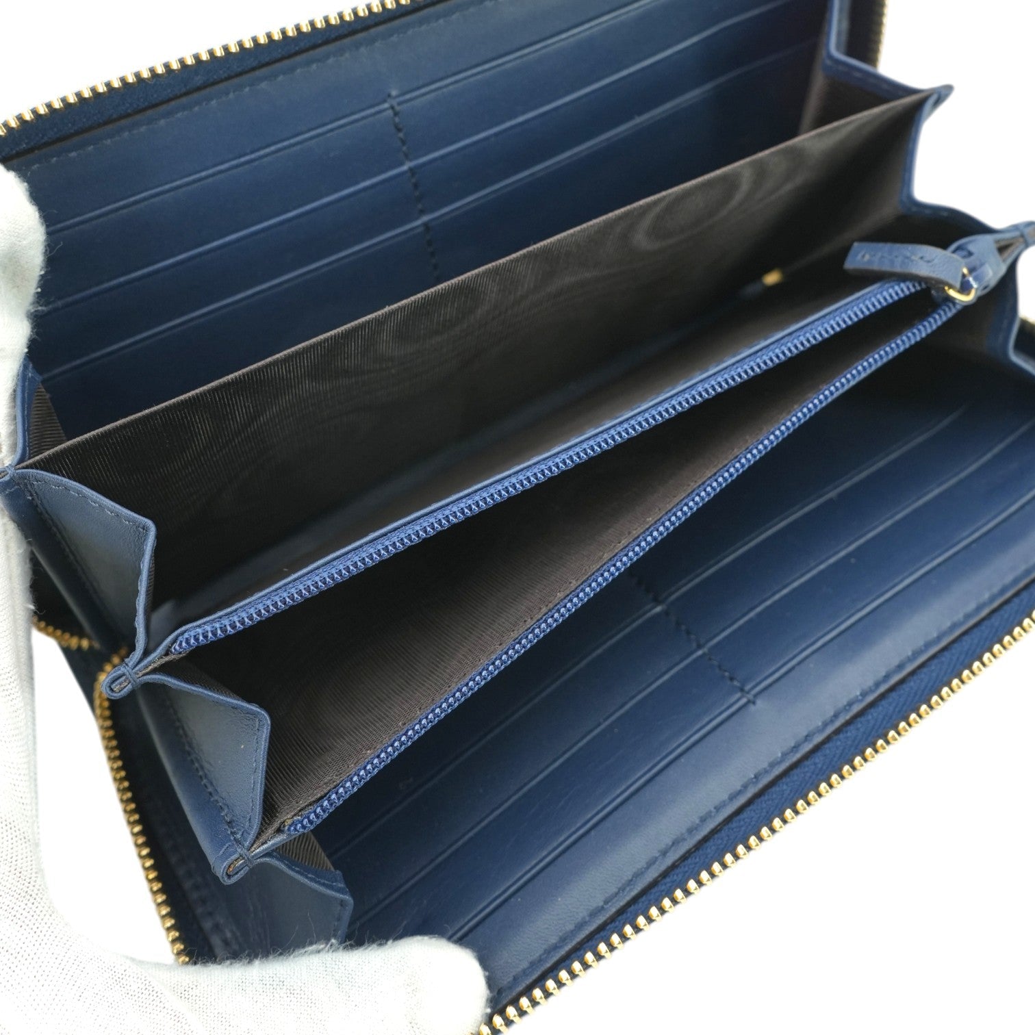 Gucci Sylvie Wallets