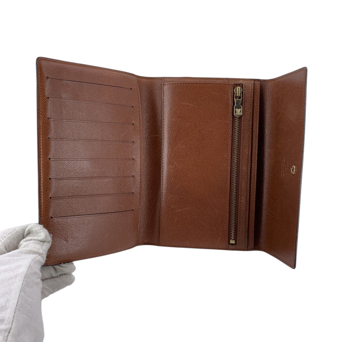 Louis Vuitton Pochette Passport Wallets