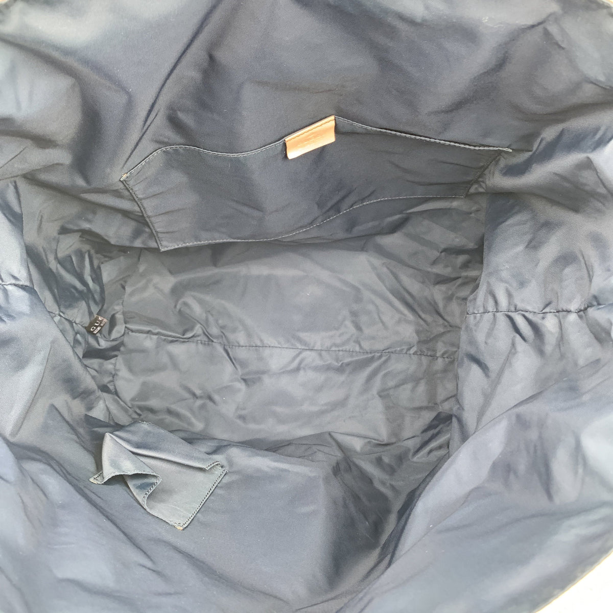 Gucci Crest Logo Totes