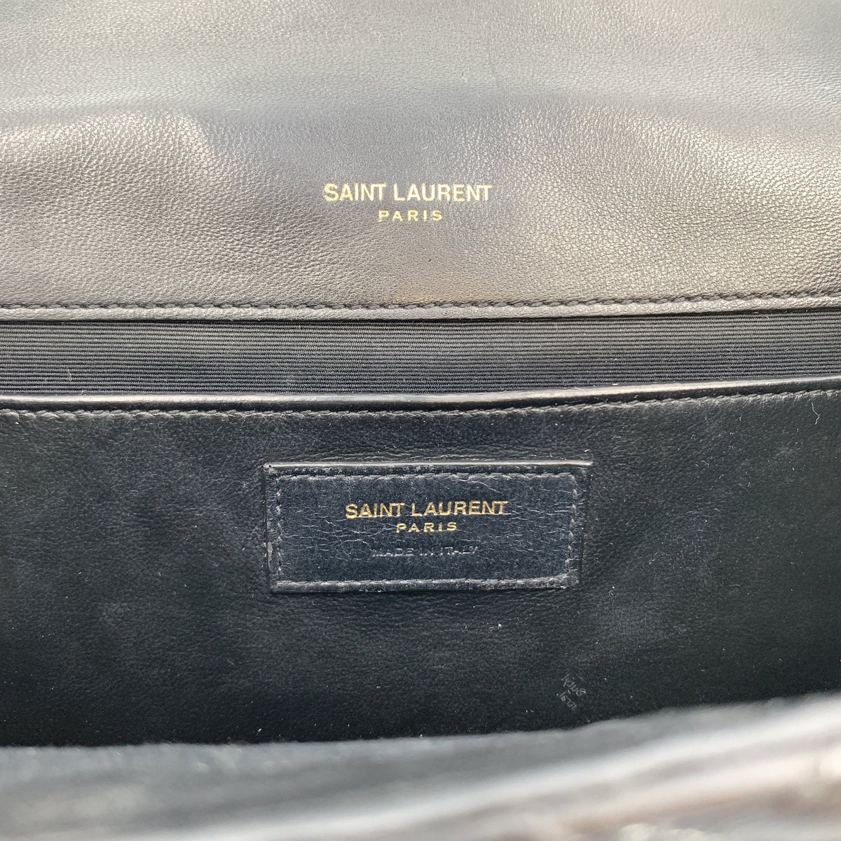 Saint Laurent Envelope Shoulder Bags